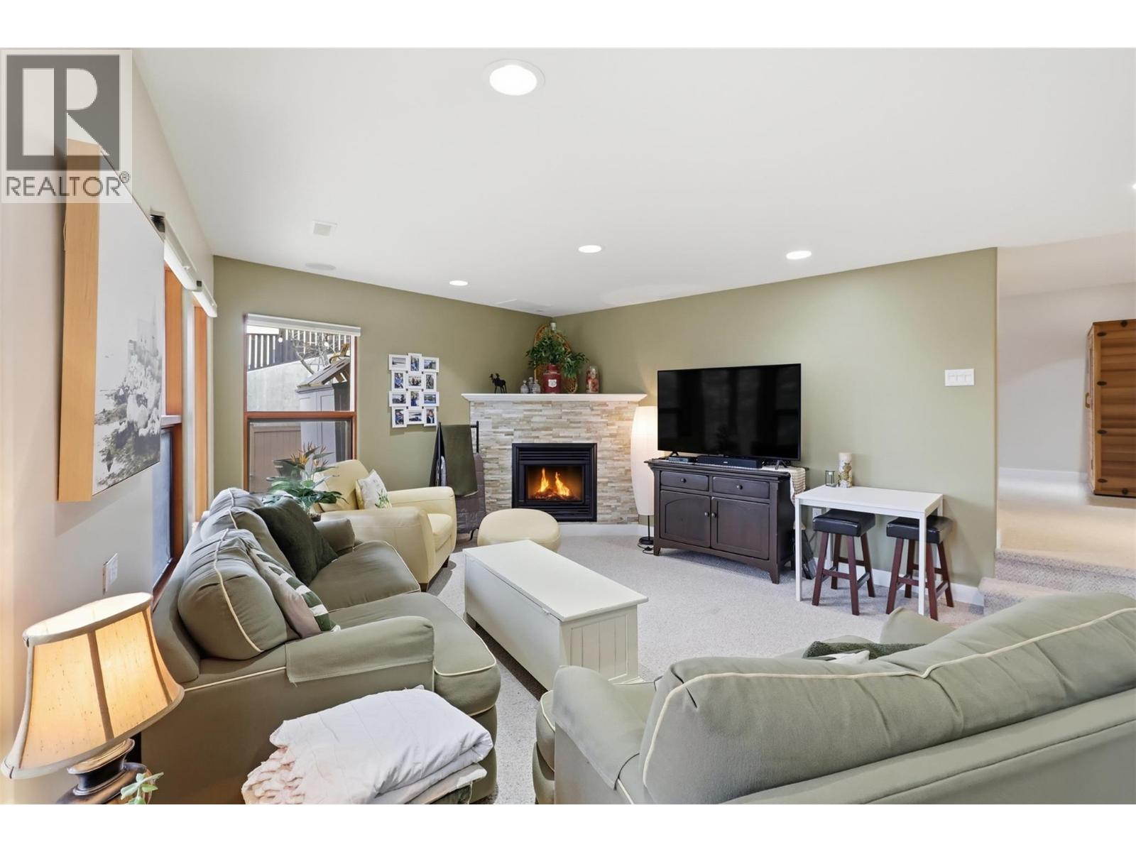 7 Chancellor Drive, Kamloops, British Columbia  V2E 2P1 - Photo 63 - 10381744