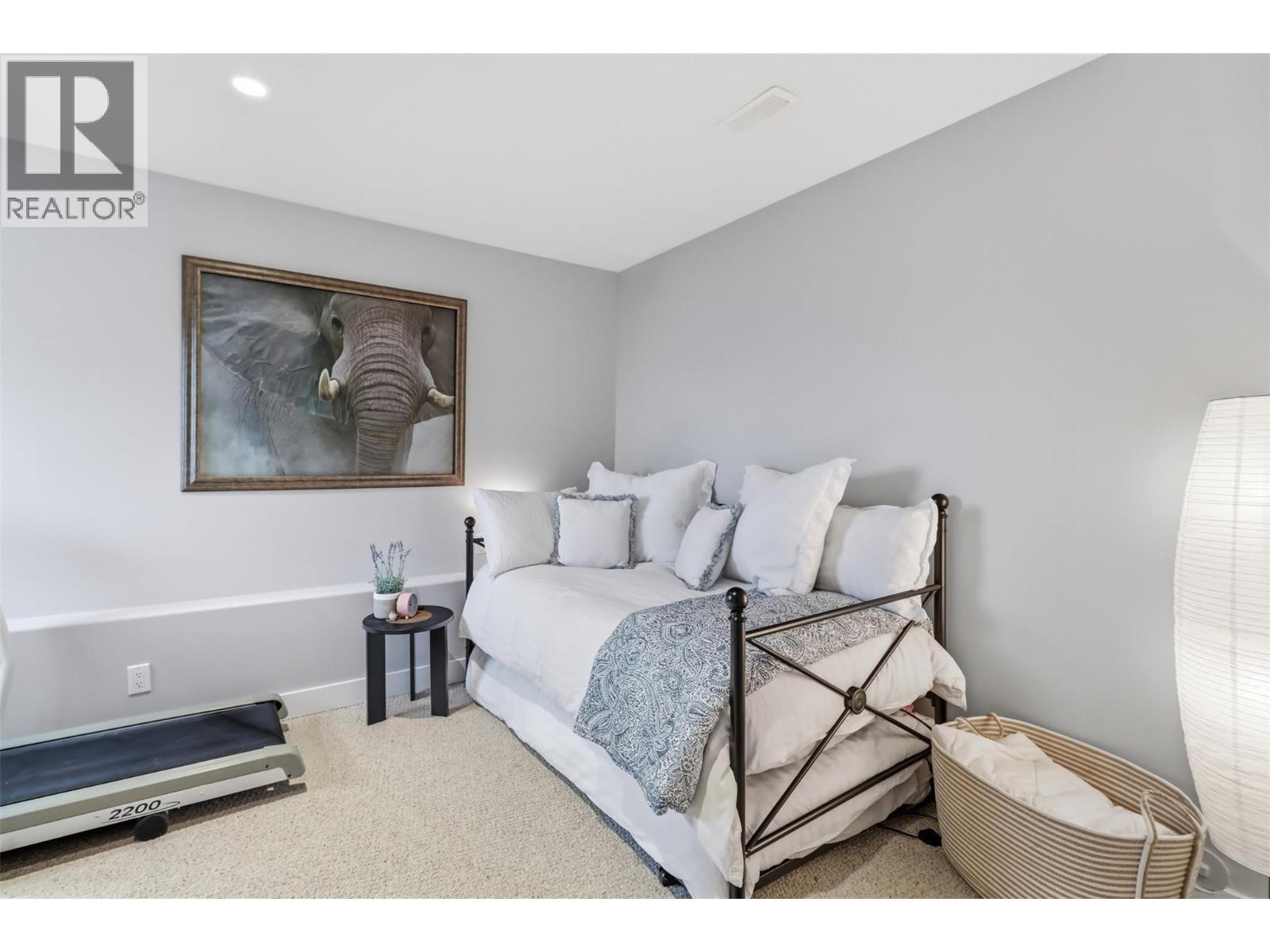 7 Chancellor Drive, Kamloops, British Columbia  V2E 2P1 - Photo 74 - 10381744