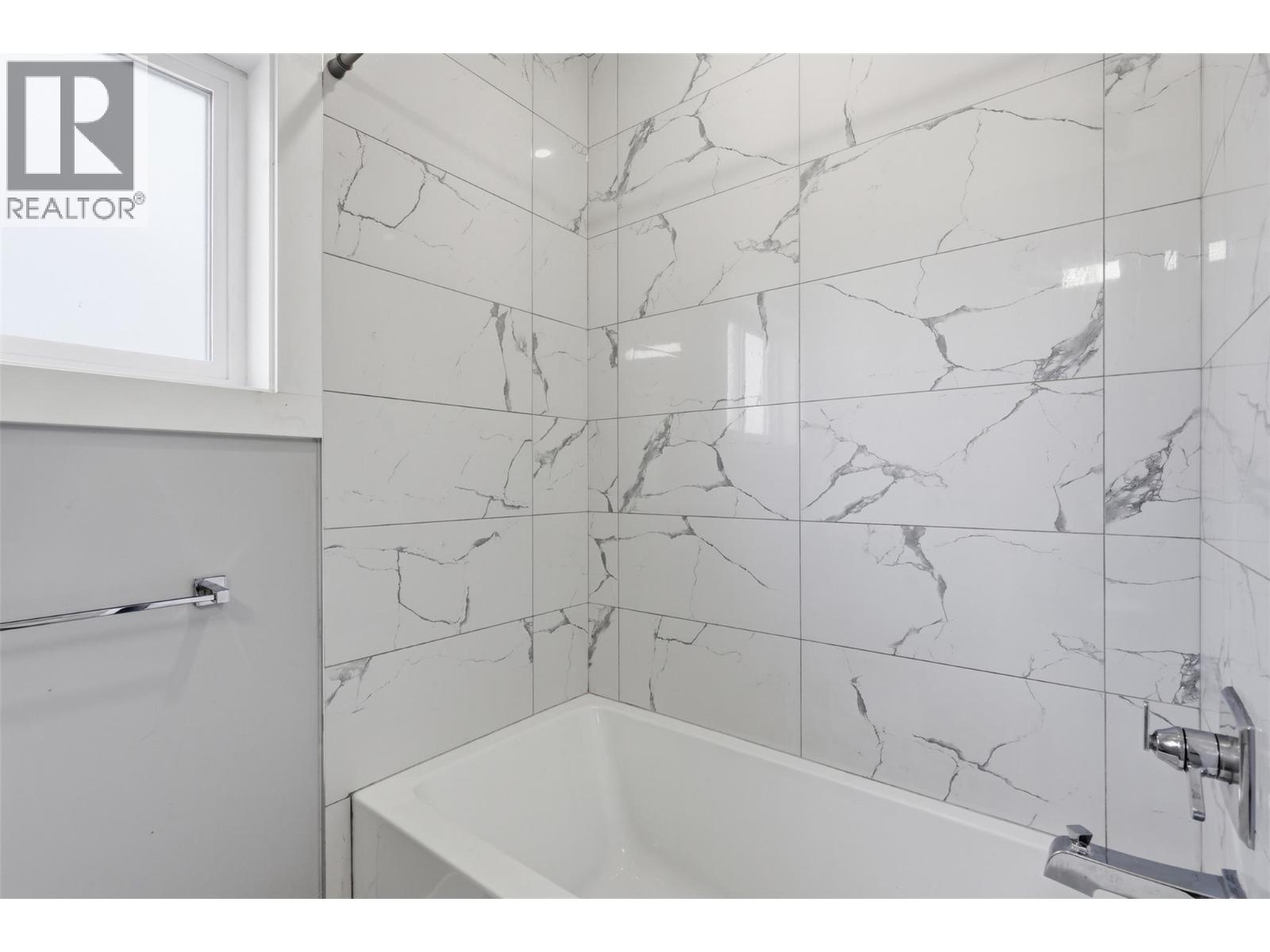 154 Williams Street, Kamloops, British Columbia  V2B 3Z6 - Photo 32 - 10382483