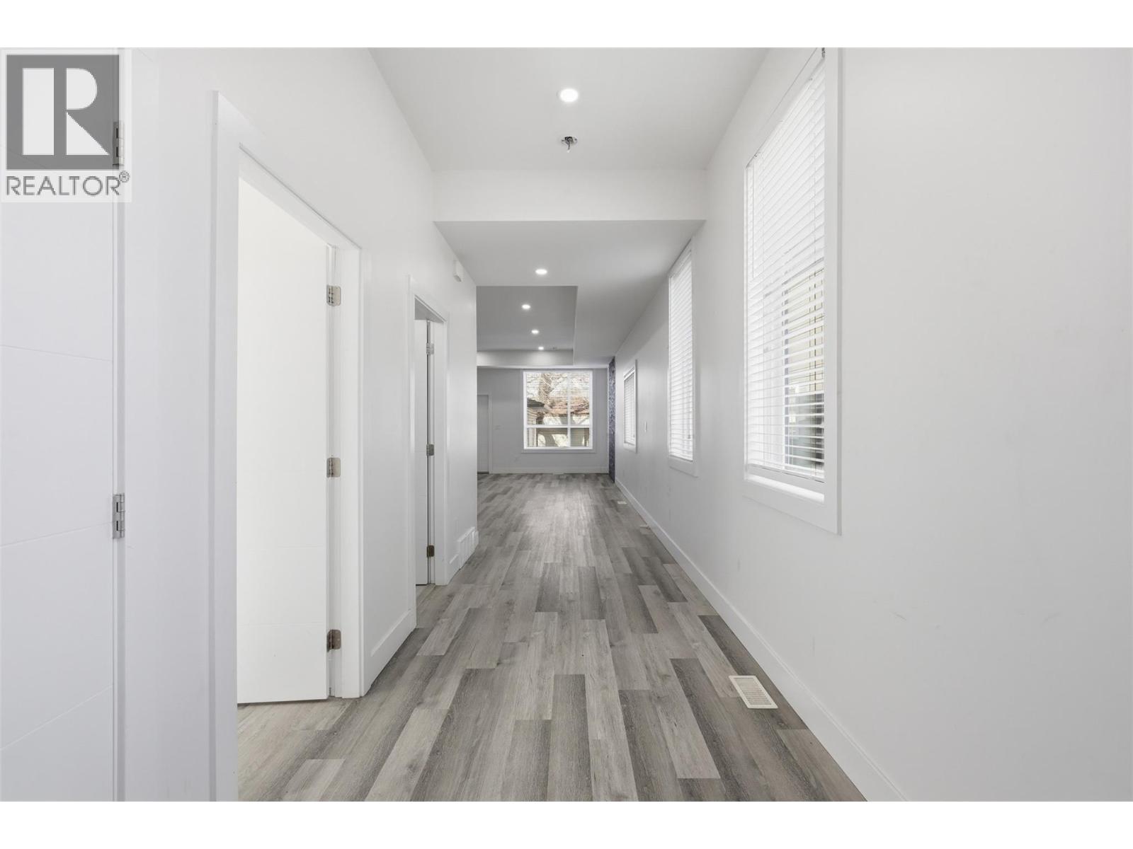 154 Williams Street, Kamloops, British Columbia  V2B 3Z6 - Photo 4 - 10382483