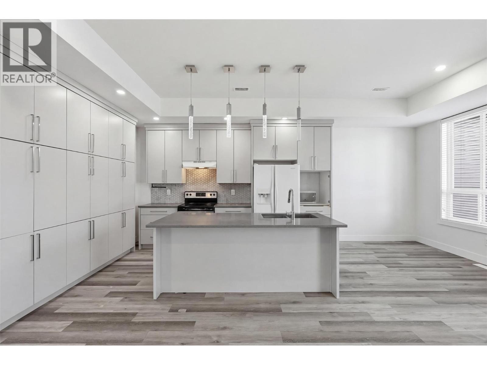 154 Williams Street, Kamloops, British Columbia  V2B 3Z6 - Photo 7 - 10382483