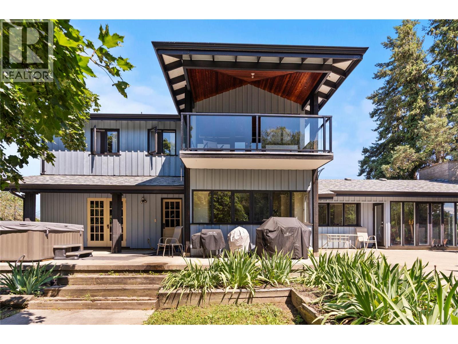 1451 Mountview Road, Vernon, British Columbia  V1B 3A5 - Photo 11 - 10382481