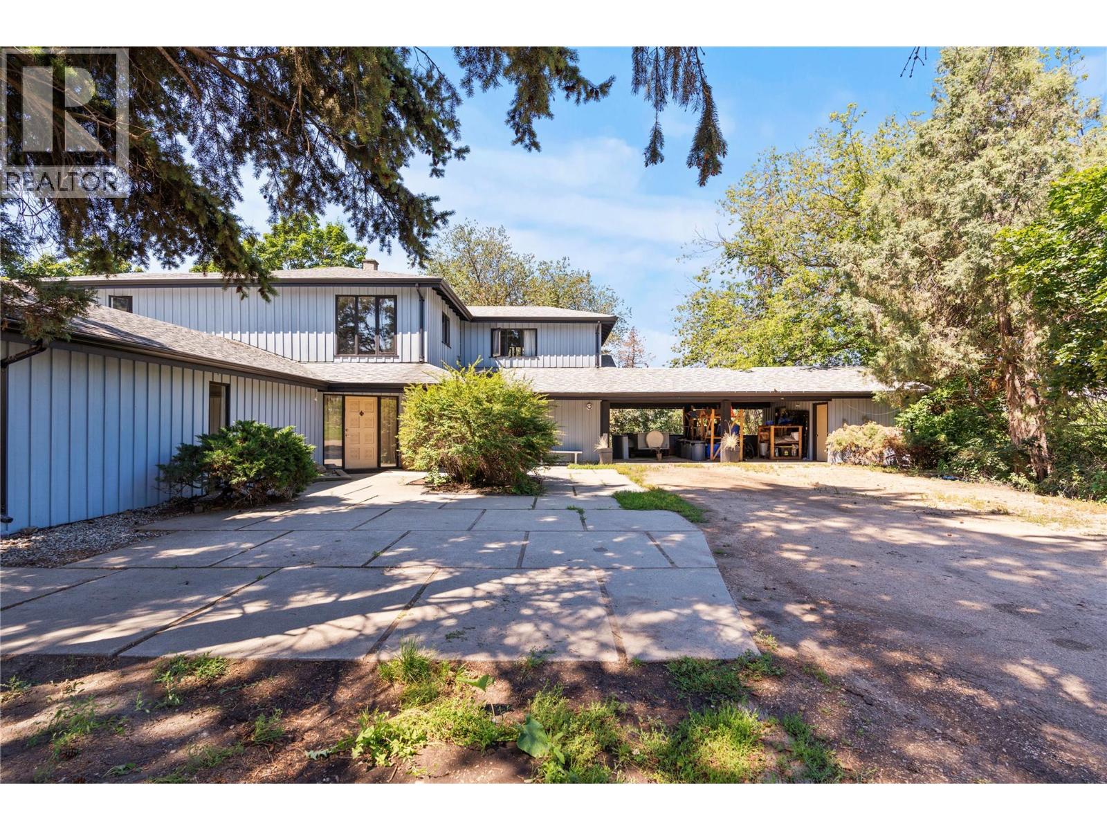 1451 Mountview Road, Vernon, British Columbia  V1B 3A5 - Photo 4 - 10382481