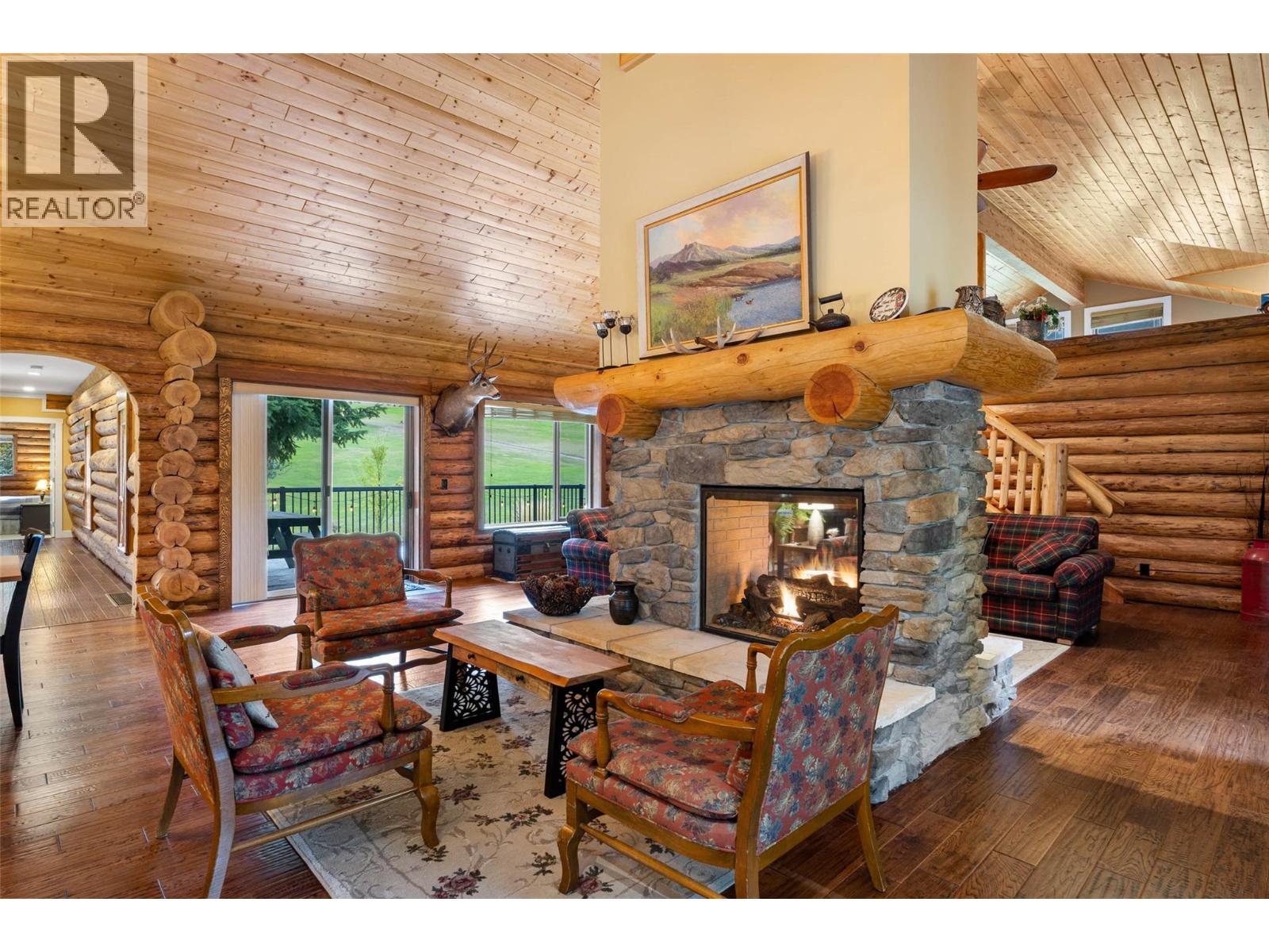 7799 Golf Course Road, Anglemont, British Columbia  V0E 1M8 - Photo 8 - 10382429