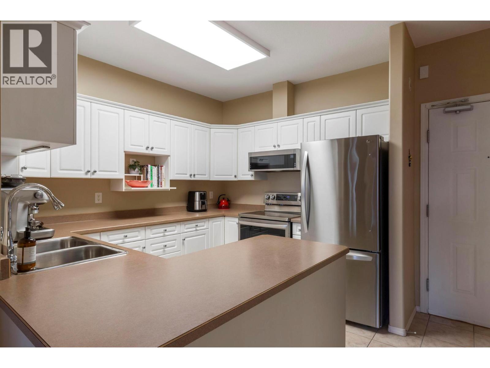 2300 Benvoulin Road Unit# 211, Kelowna, British Columbia  V1W 2C6 - Photo 7 - 10382267