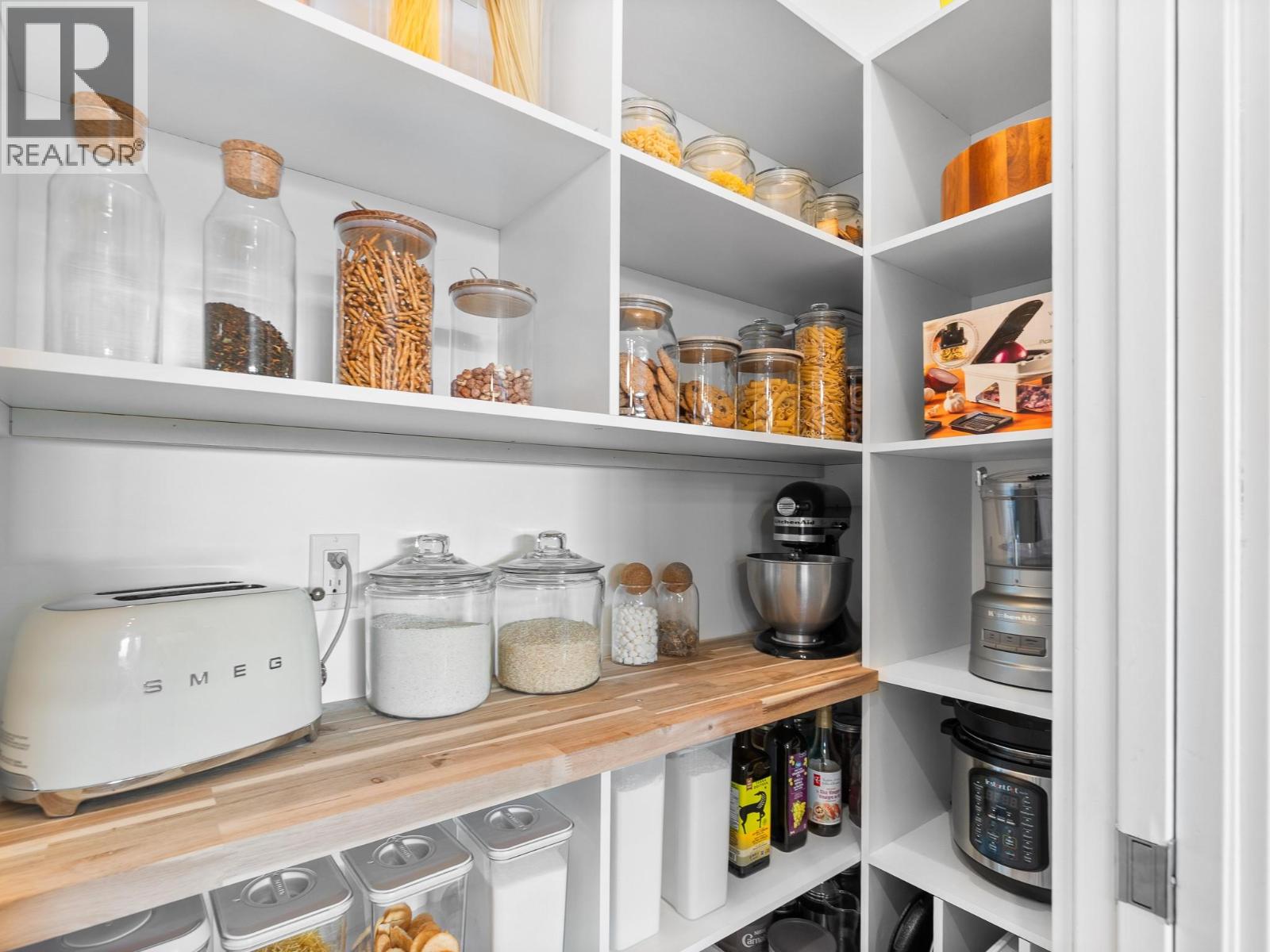 6666 Blackcomb Way, Vernon, British Columbia  V1B 0A2 - Photo 18 - 10382190