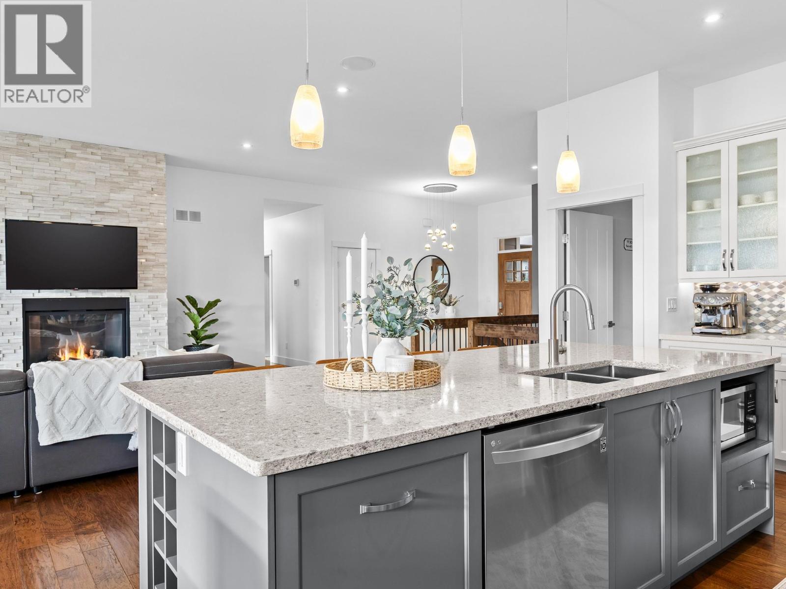 6666 Blackcomb Way, Vernon, British Columbia  V1B 0A2 - Photo 20 - 10382190