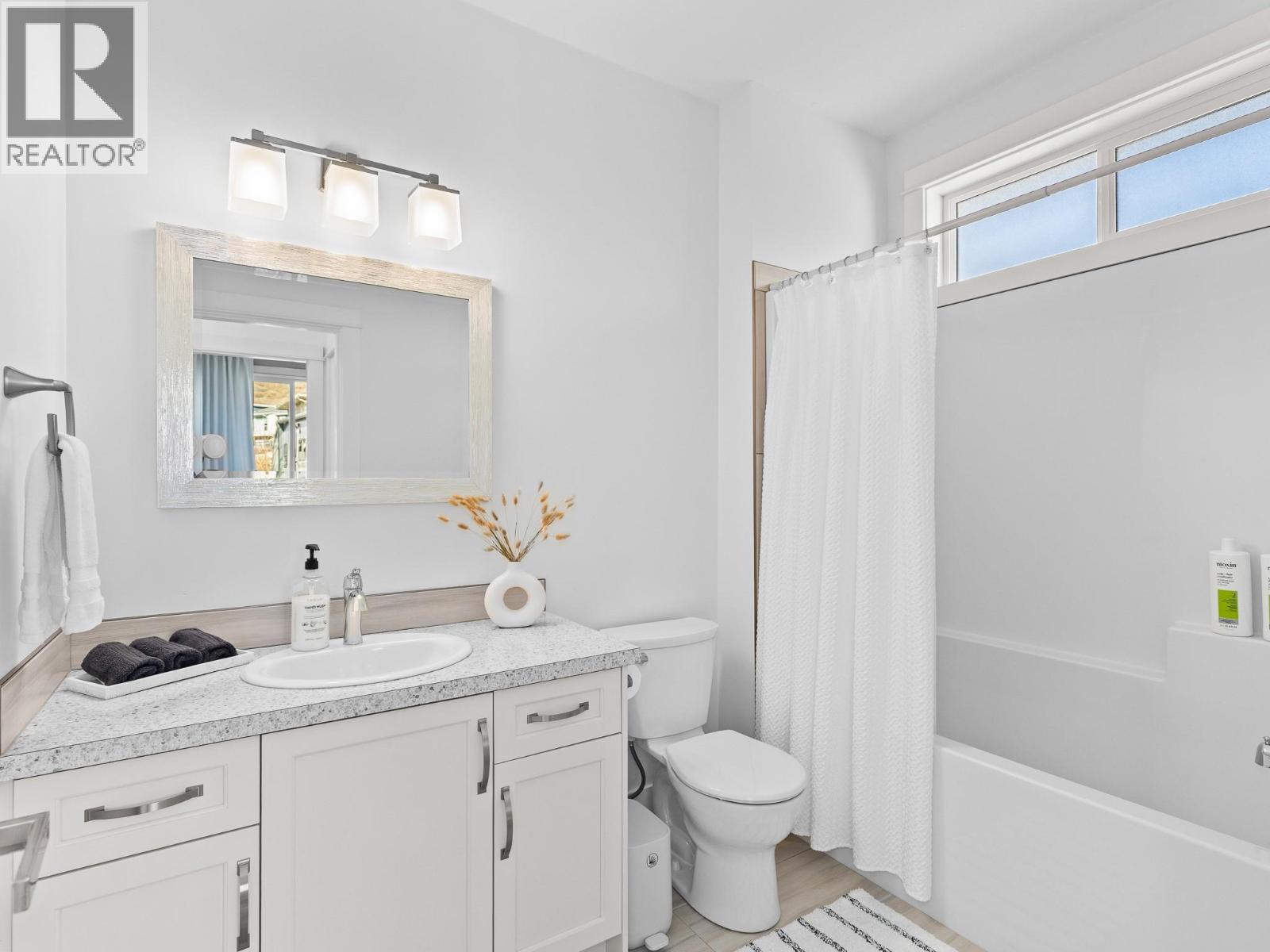 6666 Blackcomb Way, Vernon, British Columbia  V1B 0A2 - Photo 49 - 10382190