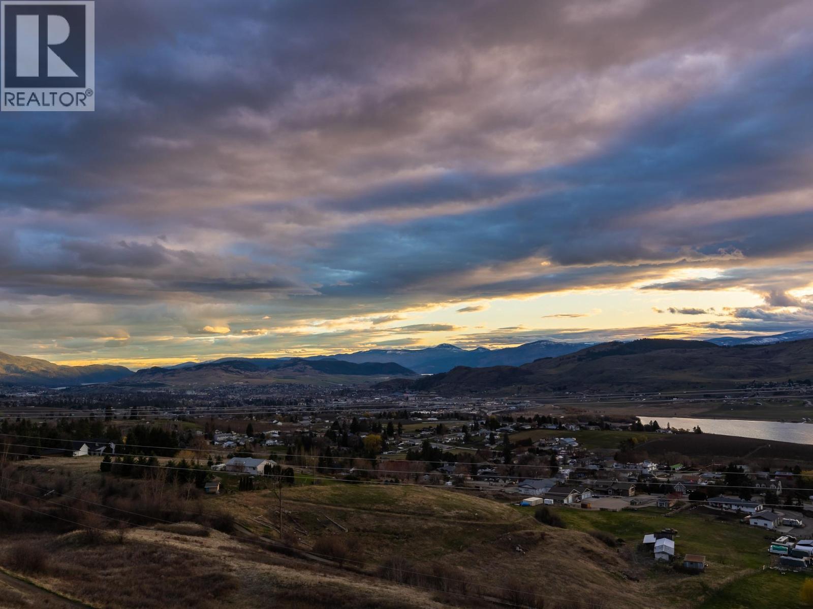 6666 Blackcomb Way, Vernon, British Columbia  V1B 0A2 - Photo 92 - 10382190