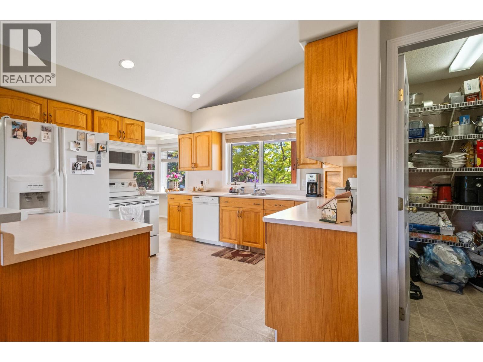 850 Fortune Road, Spallumcheen, British Columbia  V0E 1V0 - Photo 26 - 10381900