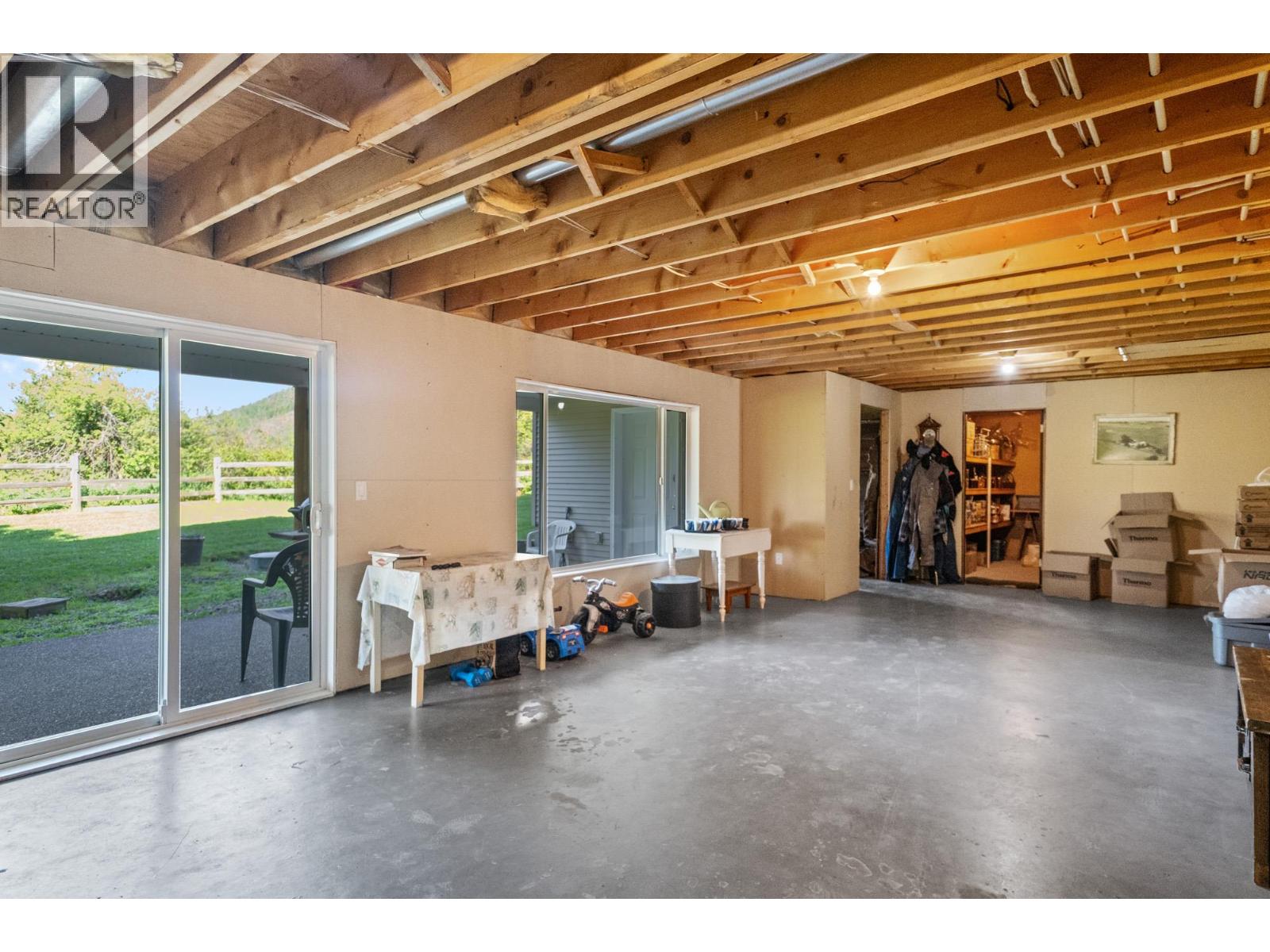 850 Fortune Road, Spallumcheen, British Columbia  V0E 1V0 - Photo 49 - 10381900