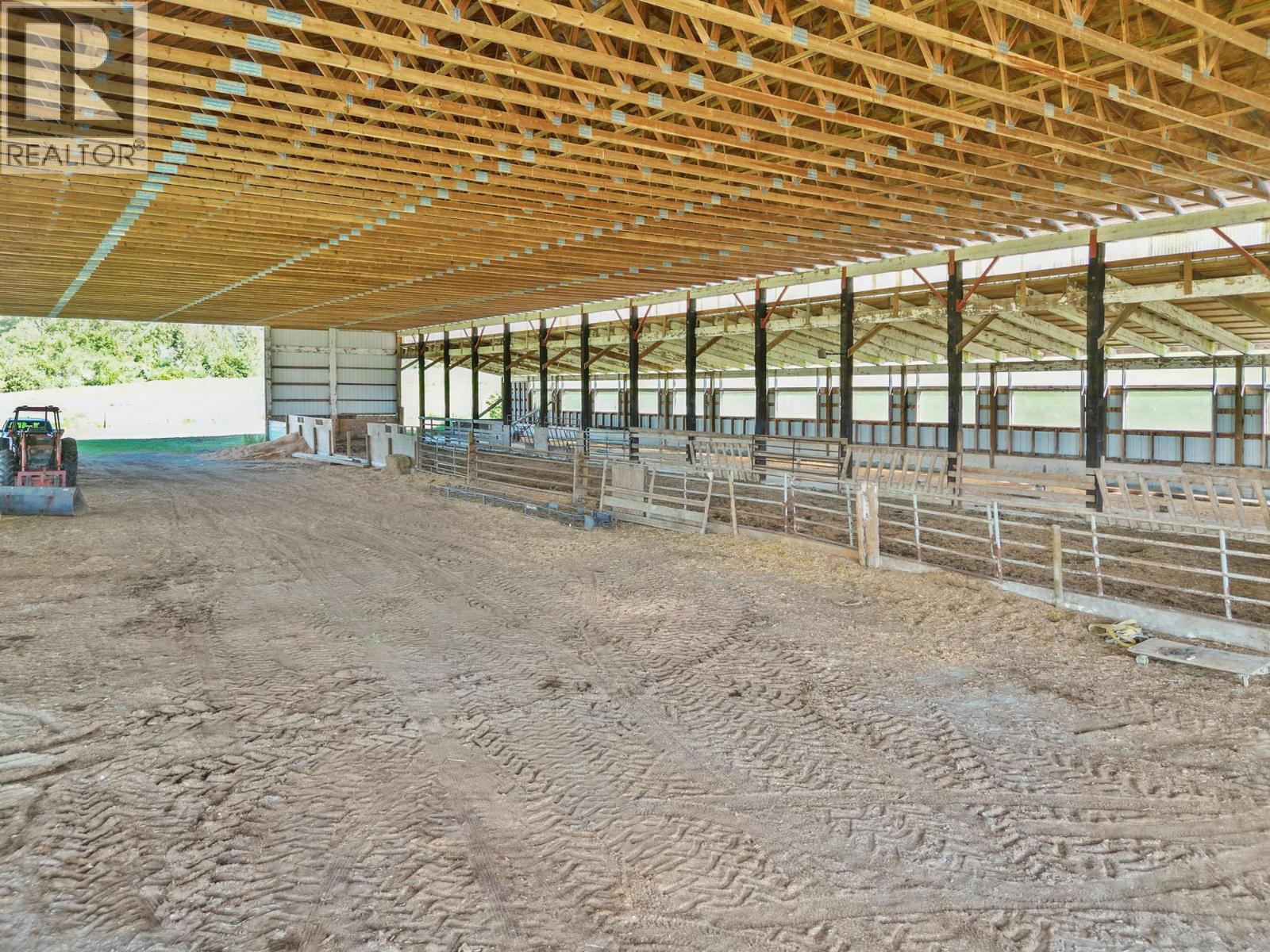 850 Fortune Road, Spallumcheen, British Columbia  V0E 1V0 - Photo 68 - 10381900