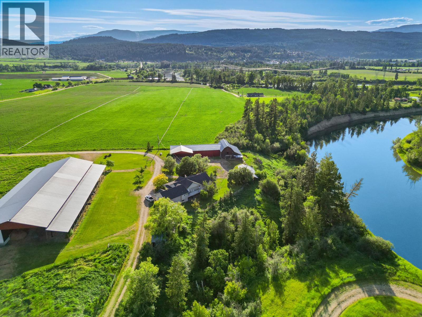 850 Fortune Road, Spallumcheen, British Columbia  V0E 1V0 - Photo 7 - 10381900