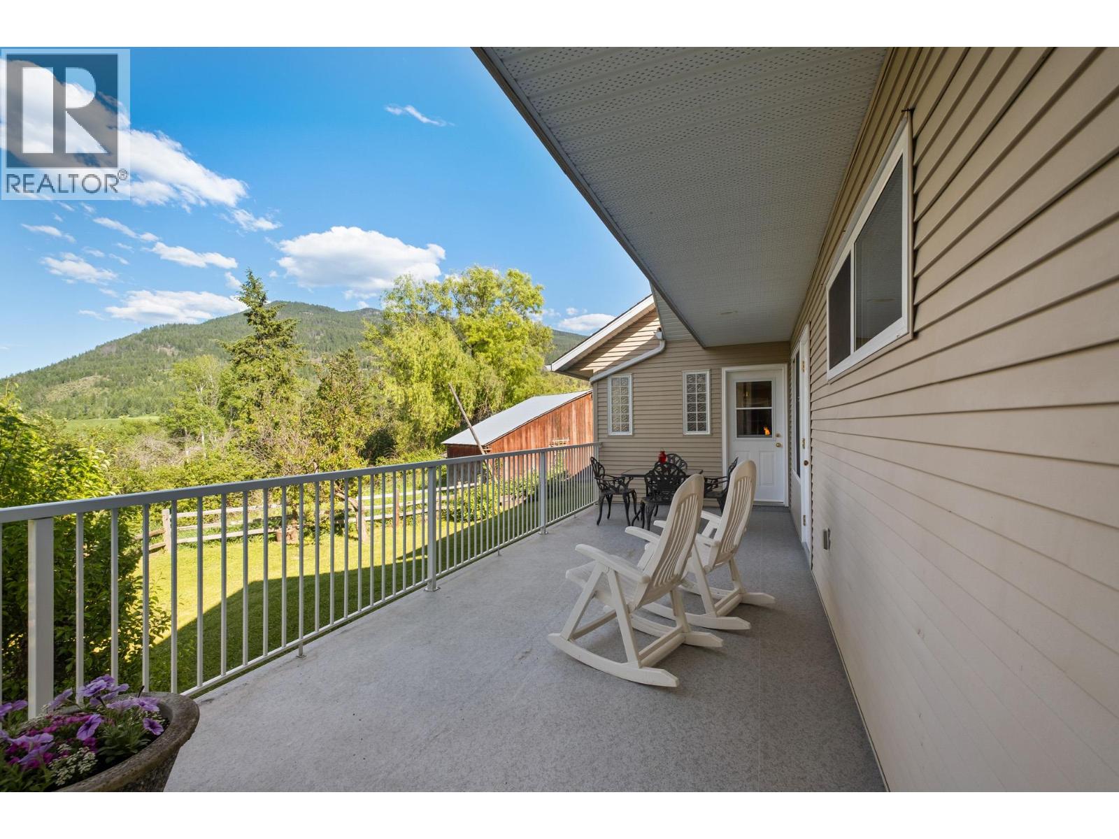 850 Fortune Road, Spallumcheen, British Columbia  V0E 1V0 - Photo 45 - 10381895