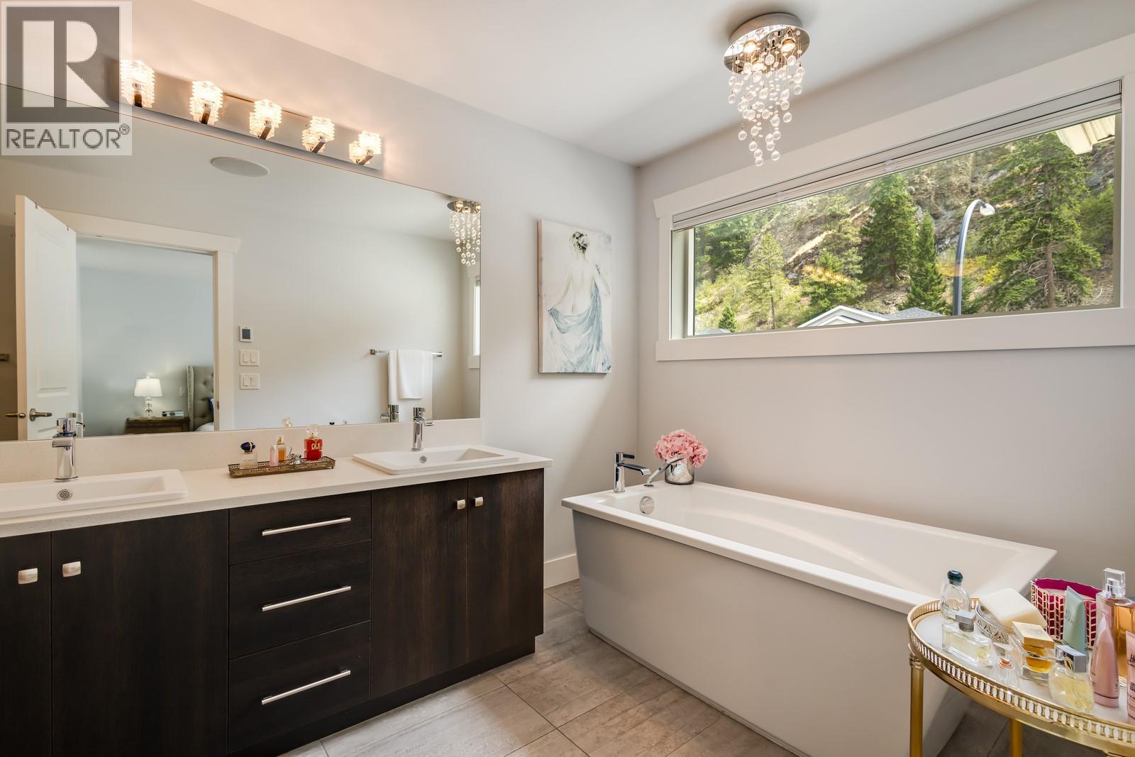 3118 Riesling Way, West Kelowna, British Columbia  V4T 3M7 - Photo 14 - 10380244