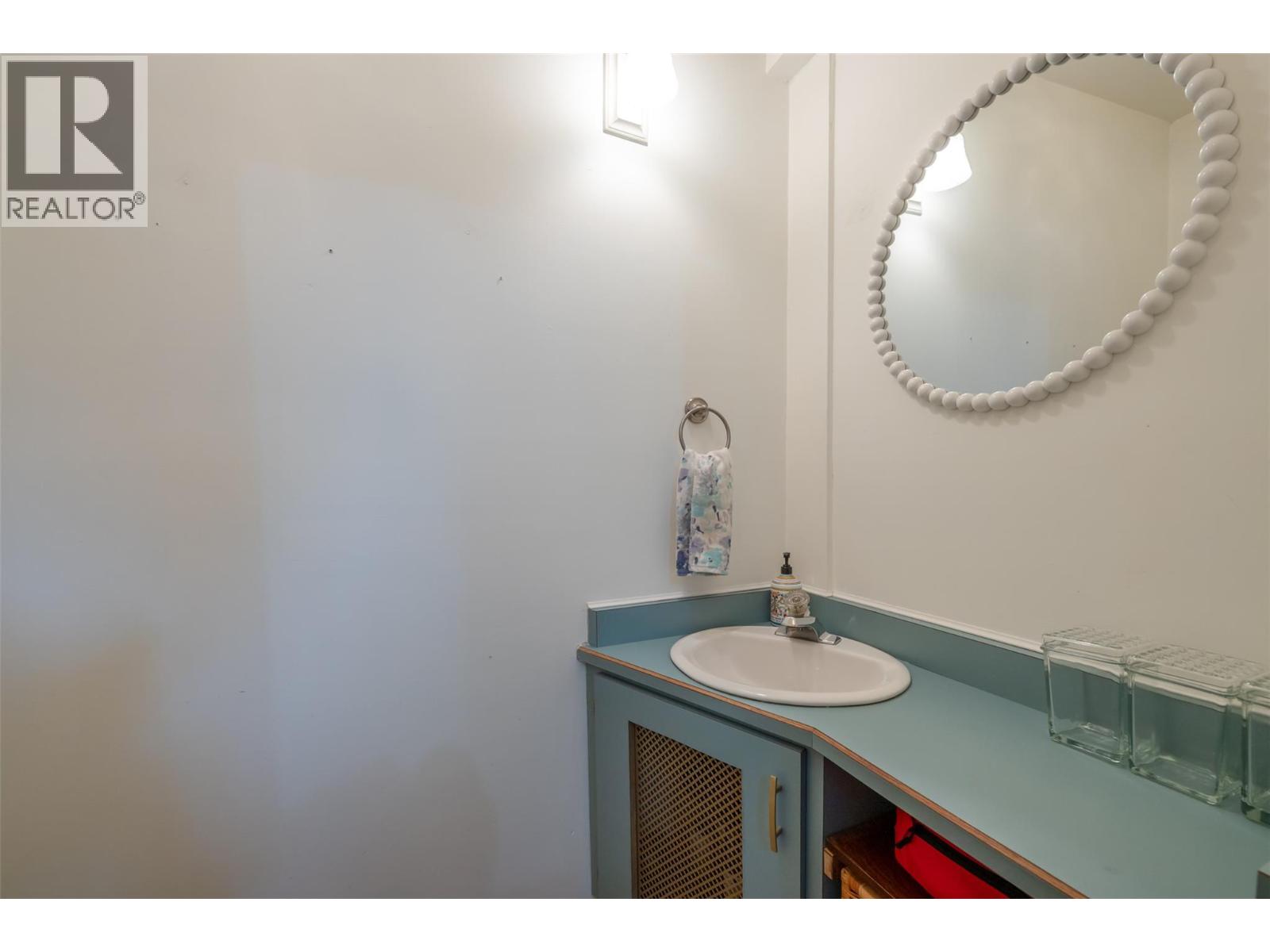 100 Huth Avenue, Penticton, British Columbia  V2A 2Z9 - Photo 17 - 10380171