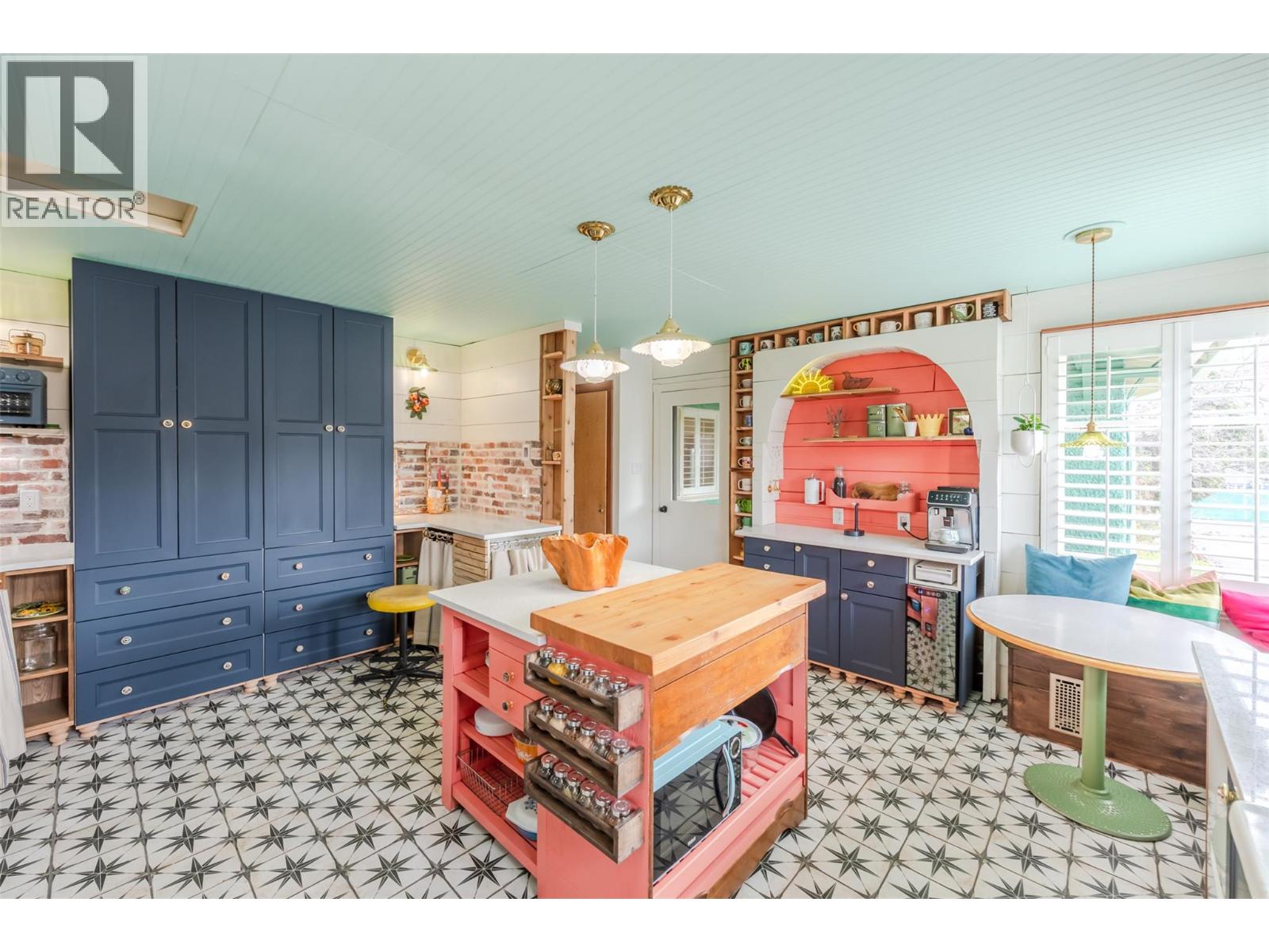 100 Huth Avenue, Penticton, British Columbia  V2A 2Z9 - Photo 29 - 10380171