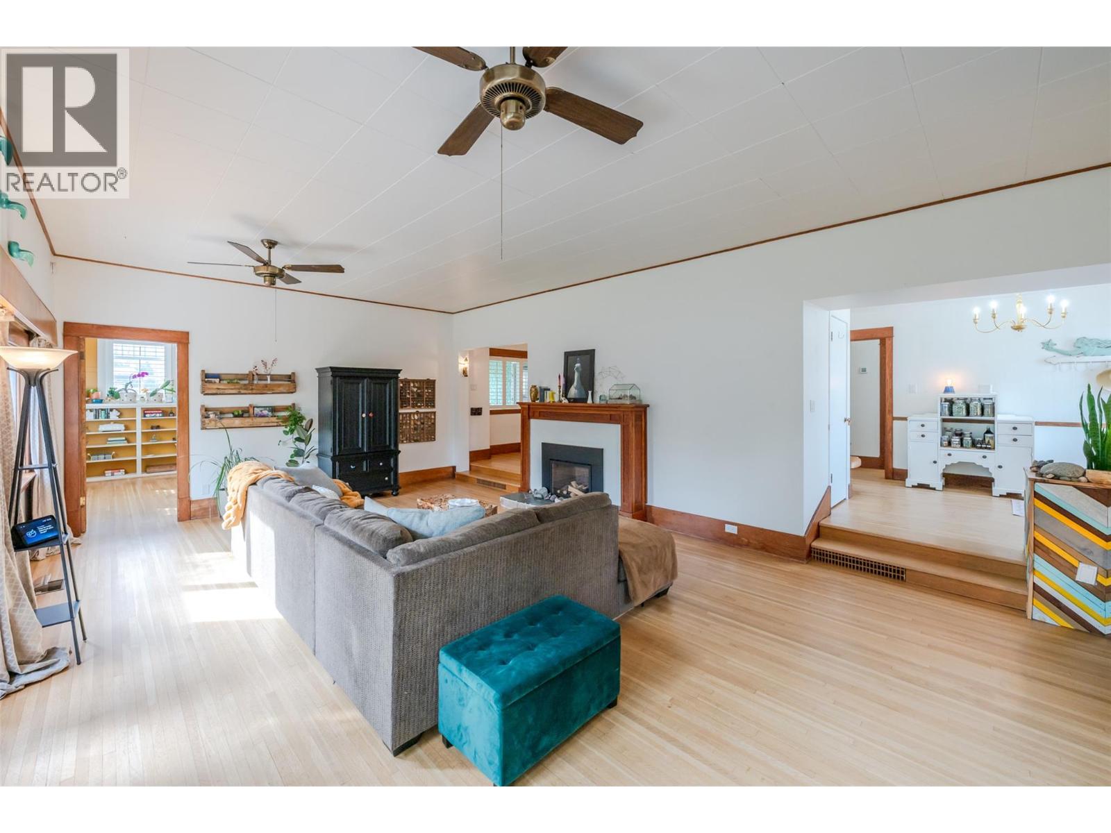 100 Huth Avenue, Penticton, British Columbia  V2A 2Z9 - Photo 3 - 10380171