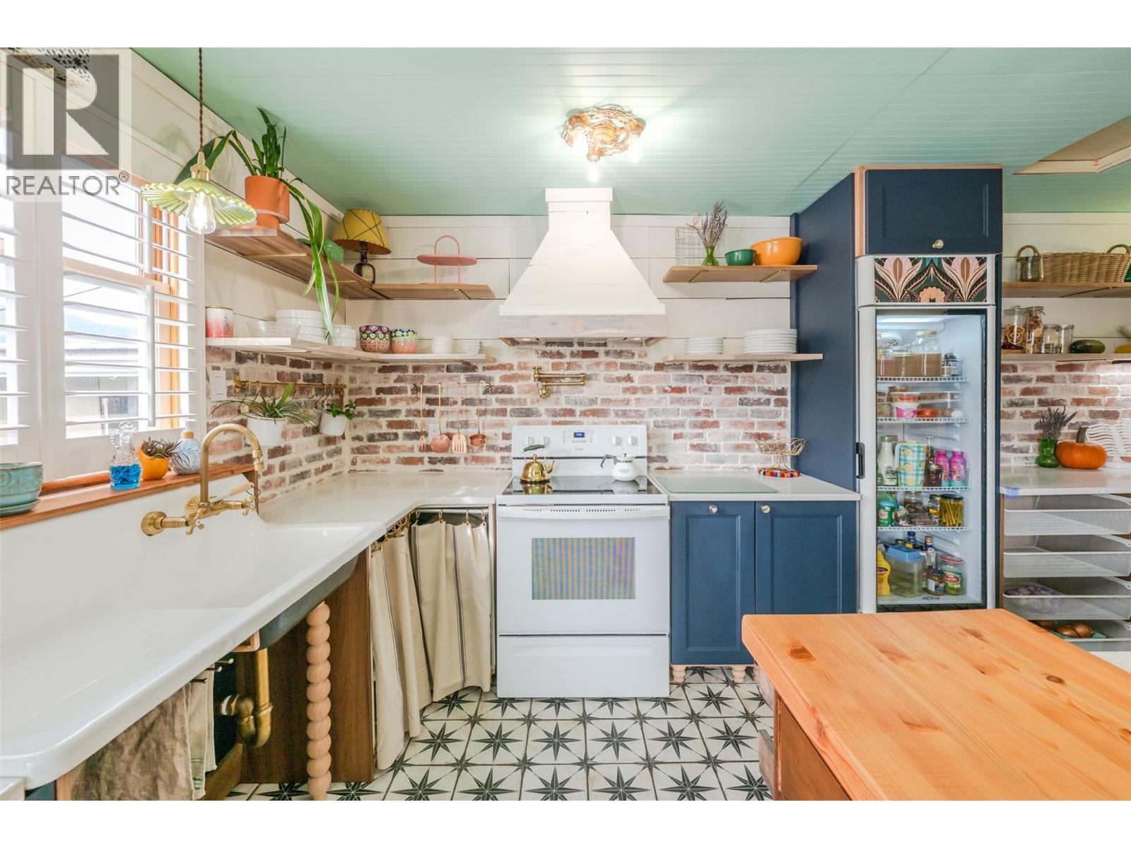 100 Huth Avenue, Penticton, British Columbia  V2A 2Z9 - Photo 33 - 10380171