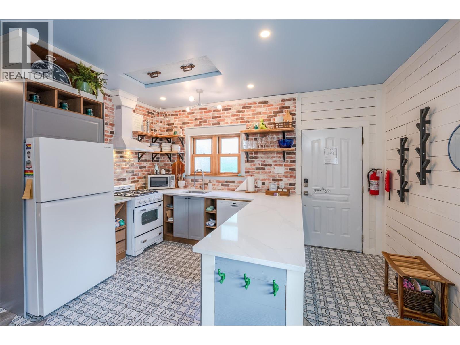 100 Huth Avenue, Penticton, British Columbia  V2A 2Z9 - Photo 52 - 10380171