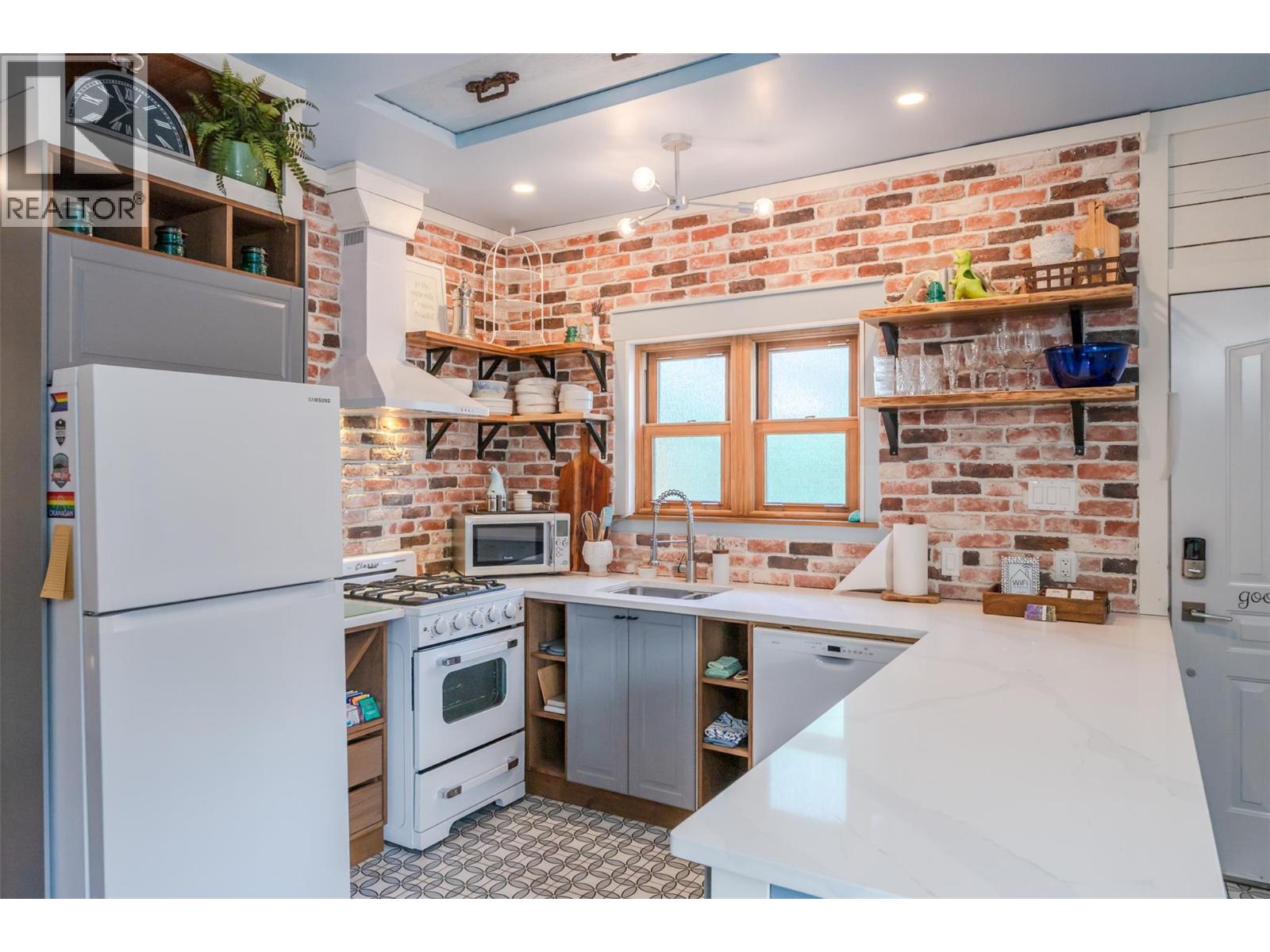 100 Huth Avenue, Penticton, British Columbia  V2A 2Z9 - Photo 53 - 10380171