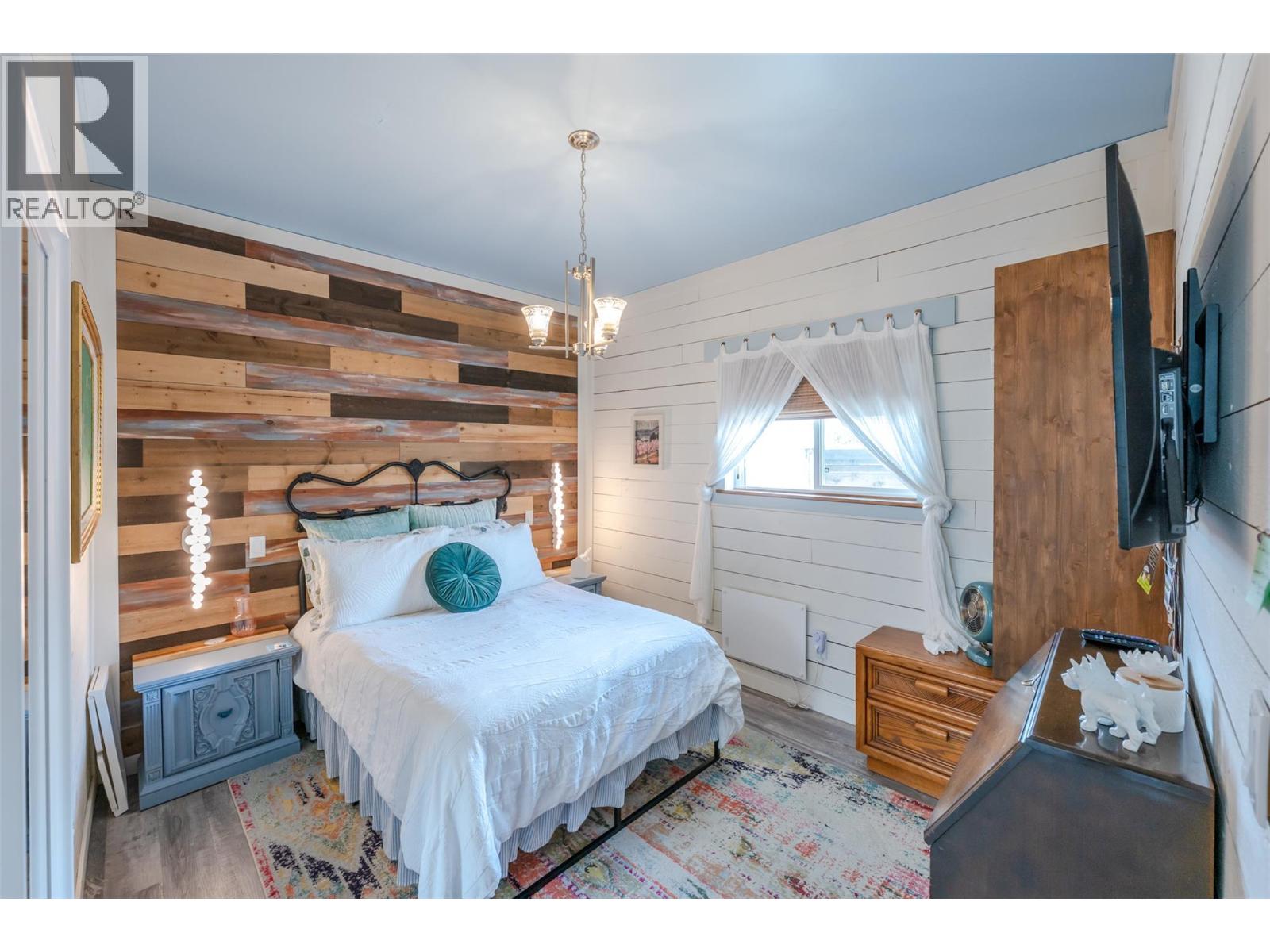 100 Huth Avenue, Penticton, British Columbia  V2A 2Z9 - Photo 58 - 10380171