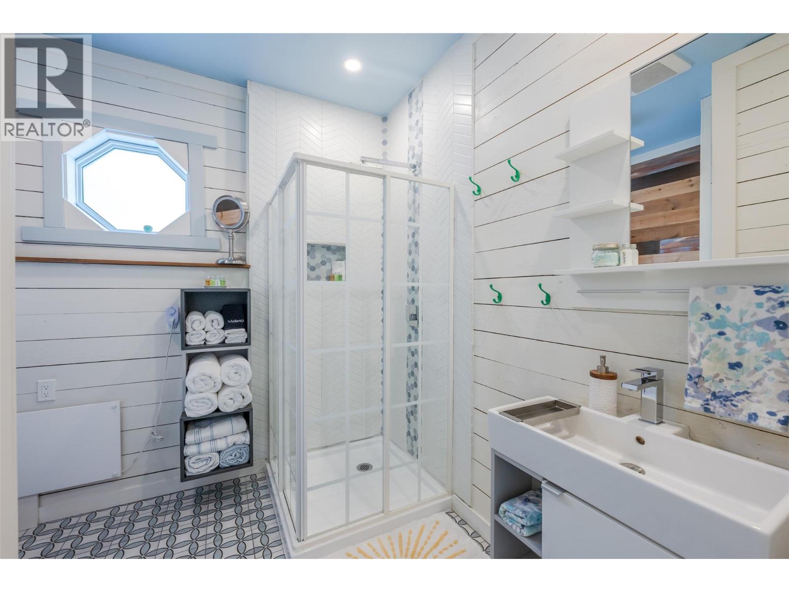 100 Huth Avenue, Penticton, British Columbia  V2A 2Z9 - Photo 61 - 10380171