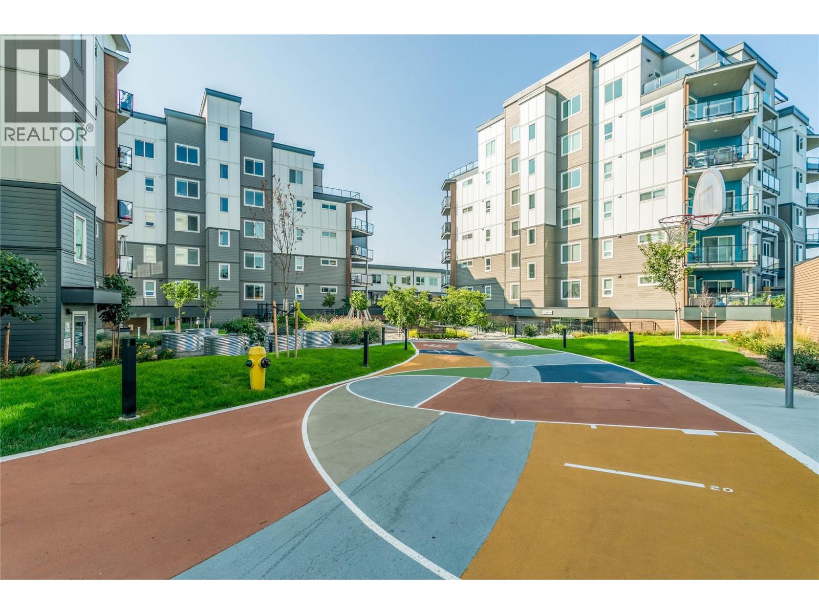 3634 Mission Springs Drive Unit# 404, Kelowna, British Columbia  V1W 0C9 - Photo 1 - 10382506