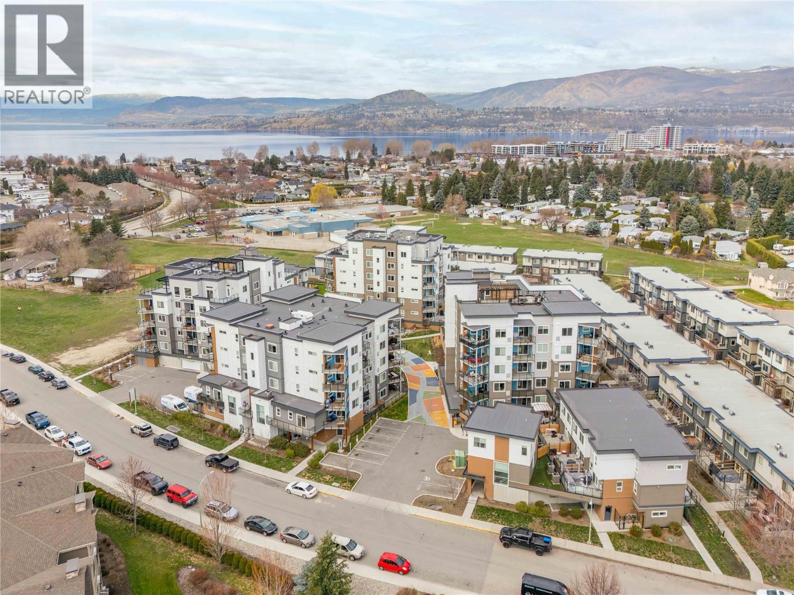 3634 Mission Springs Drive Unit# 404, Kelowna, British Columbia  V1W 0C9 - Photo 2 - 10382506