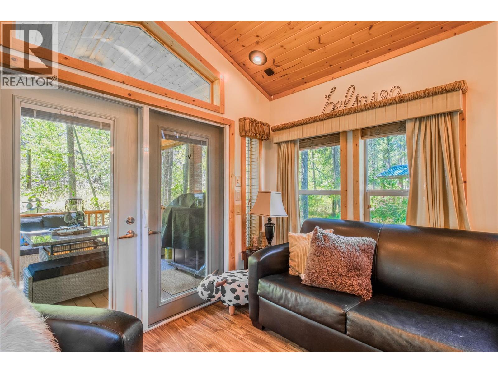 4835 Paradise Valley Drive Unit# 39, Peachland, British Columbia  V0H 1X3 - Photo 9 - 10382015