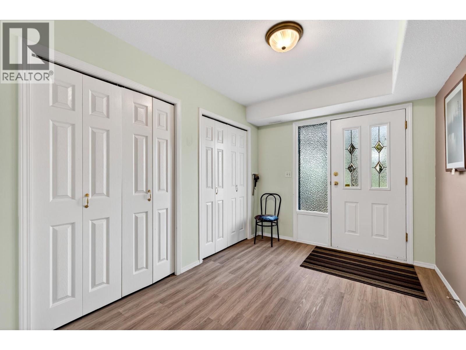 2985 Gilbert Road, Kamloops, British Columbia  V2B 7A9 - Photo 2 - 10377829