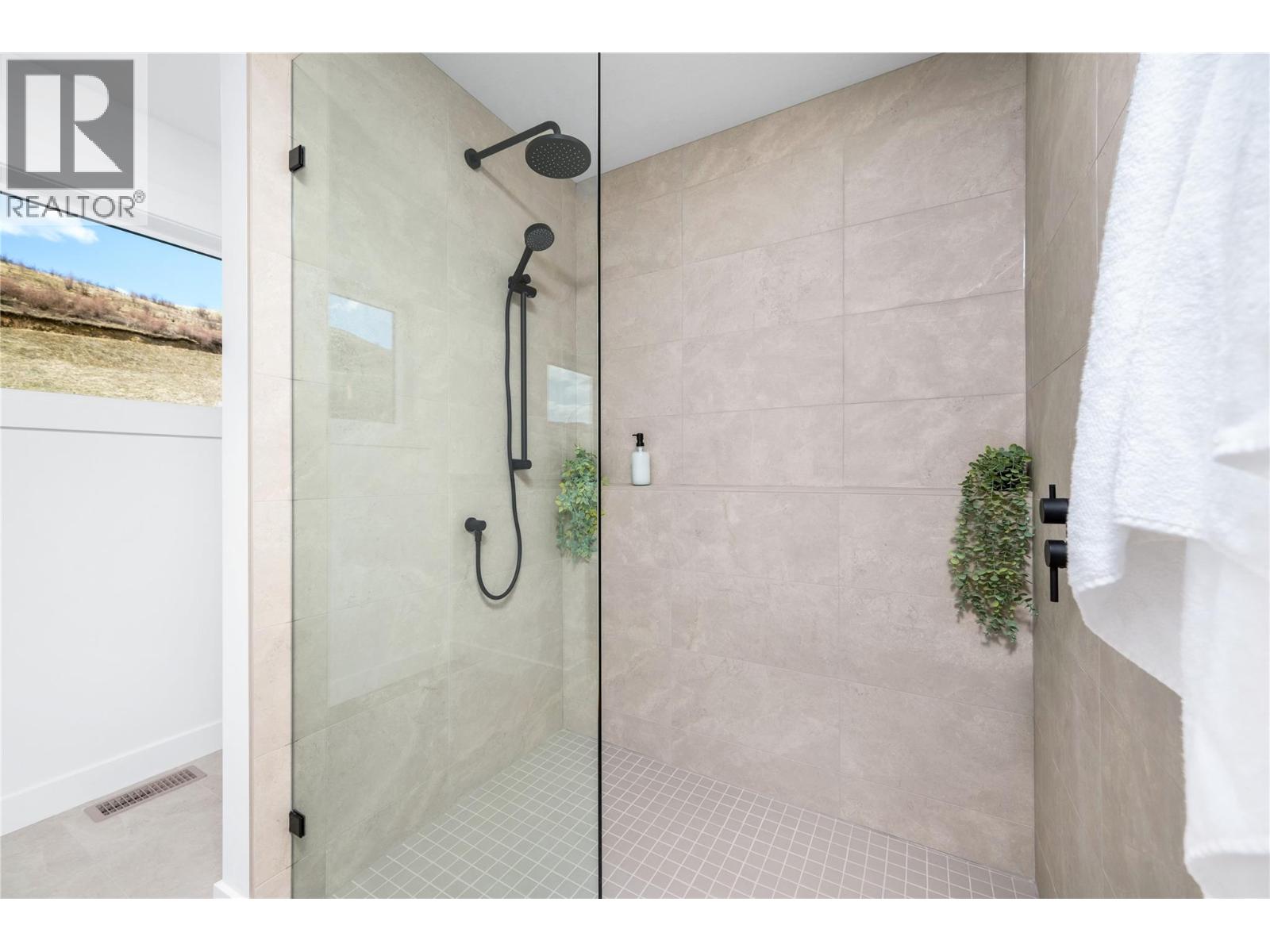 473 Morningview Drive Lot# 57, Coldstream, British Columbia  V1B 2M4 - Photo 18 - 10382226