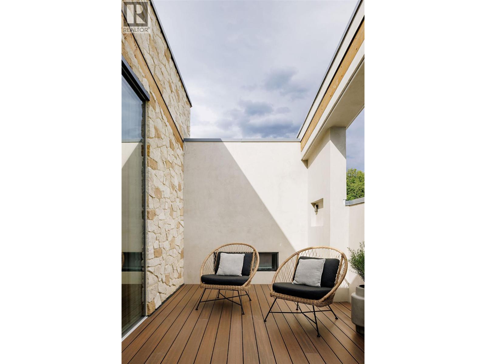 1675 Midland Road, Penticton, British Columbia  V2A 8T7 - Photo 37 - 10382353