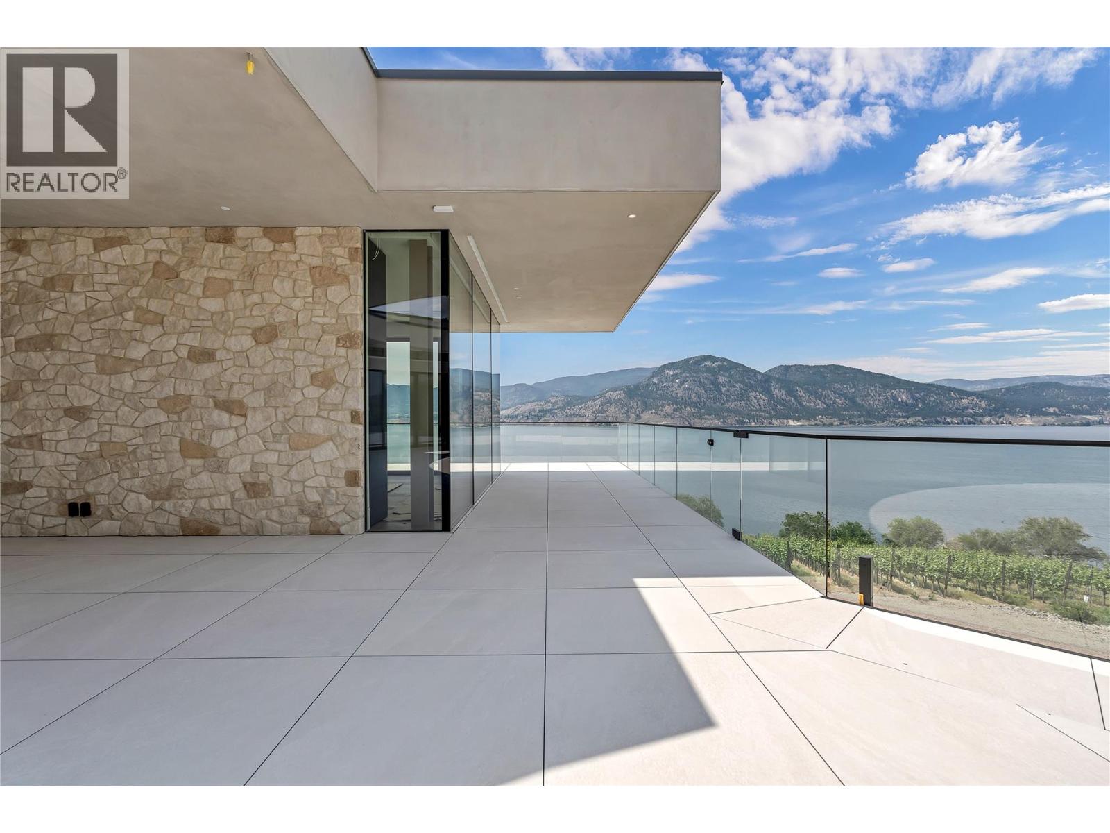 1675 Midland Road, Penticton, British Columbia  V2A 8T7 - Photo 29 - 10382463