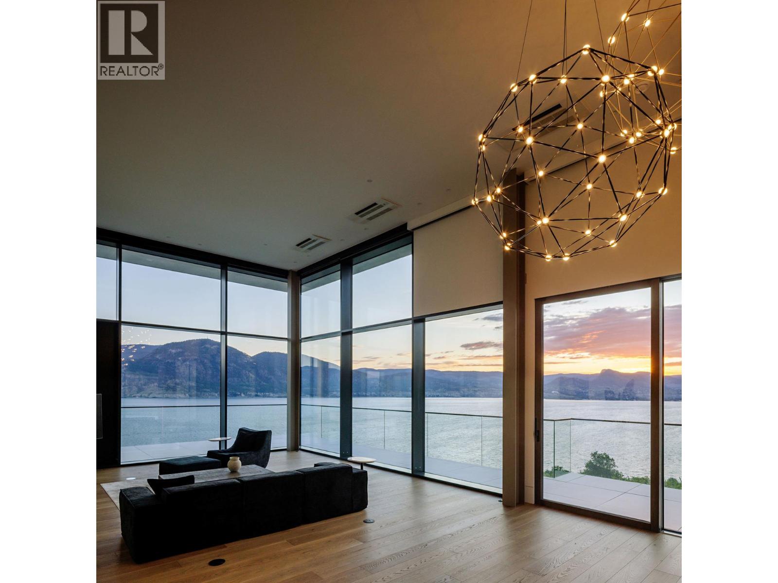 1675 Midland Road, Penticton, British Columbia  V2A 8T7 - Photo 3 - 10382463