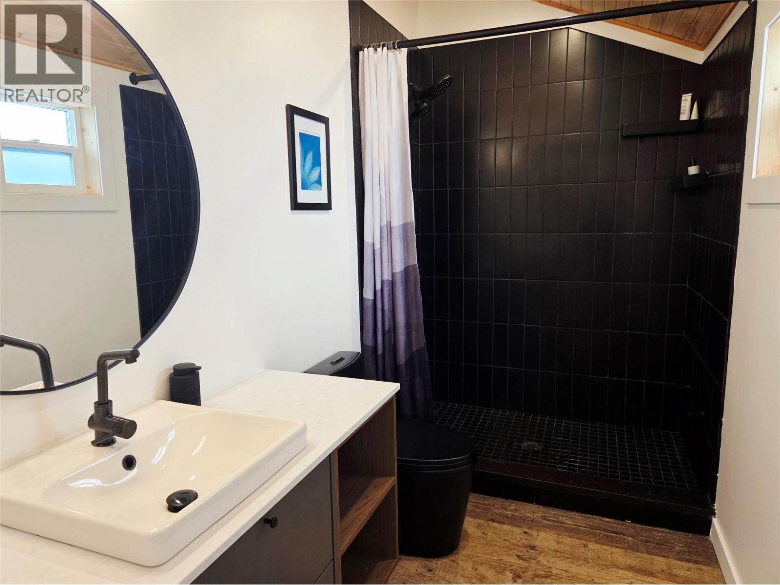 565 Wallinger Avenue, Kimberley, British Columbia  V1A 1Z8 - Photo 9 - 10382153