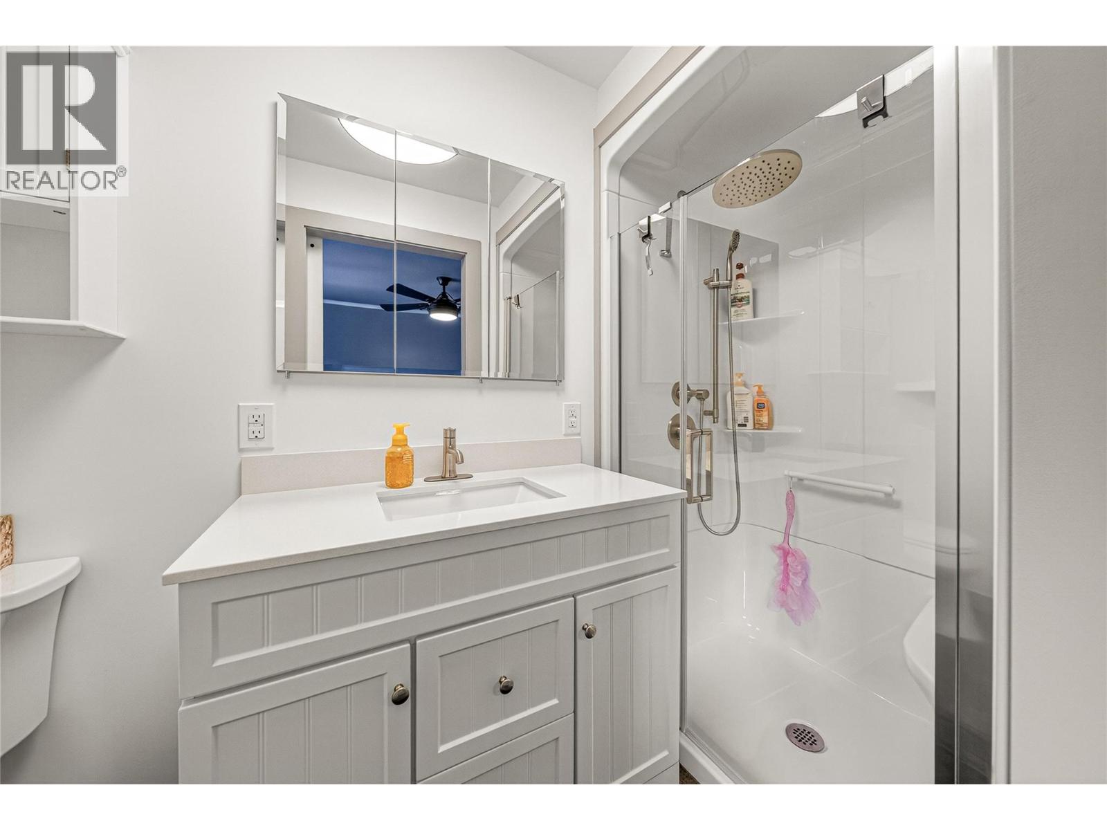 921 Alpine Way, Elkford, British Columbia  V0B 1H0 - Photo 33 - 10382434