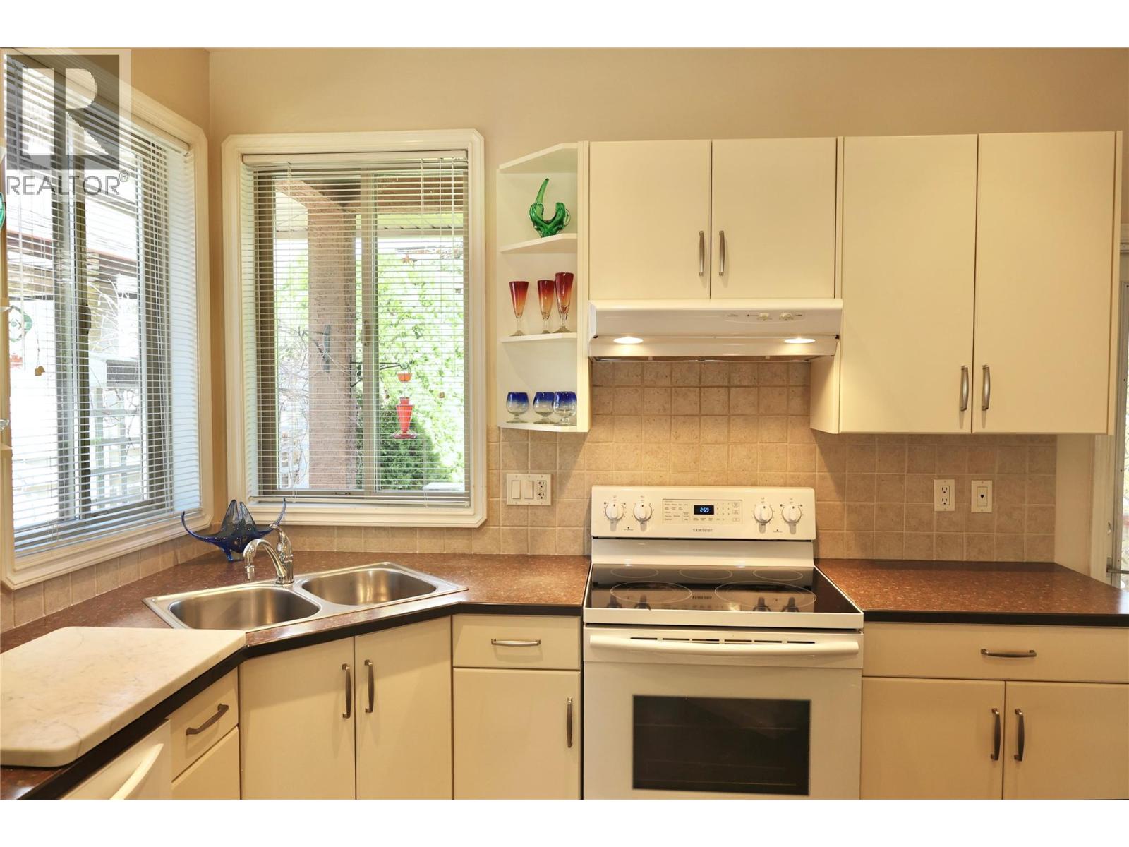 6651 Oxbow Crescent, Oliver, British Columbia  V0H 1T4 - Photo 16 - 10382282