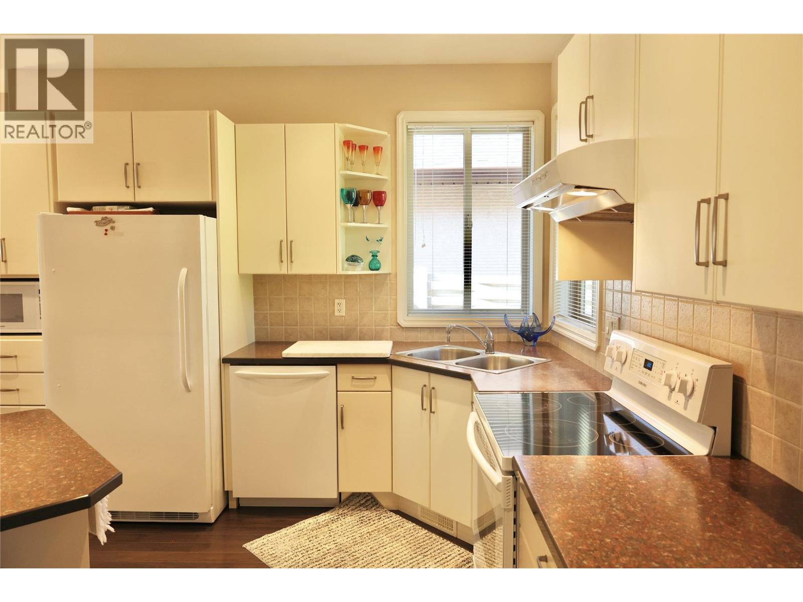 6651 Oxbow Crescent, Oliver, British Columbia  V0H 1T4 - Photo 18 - 10382282