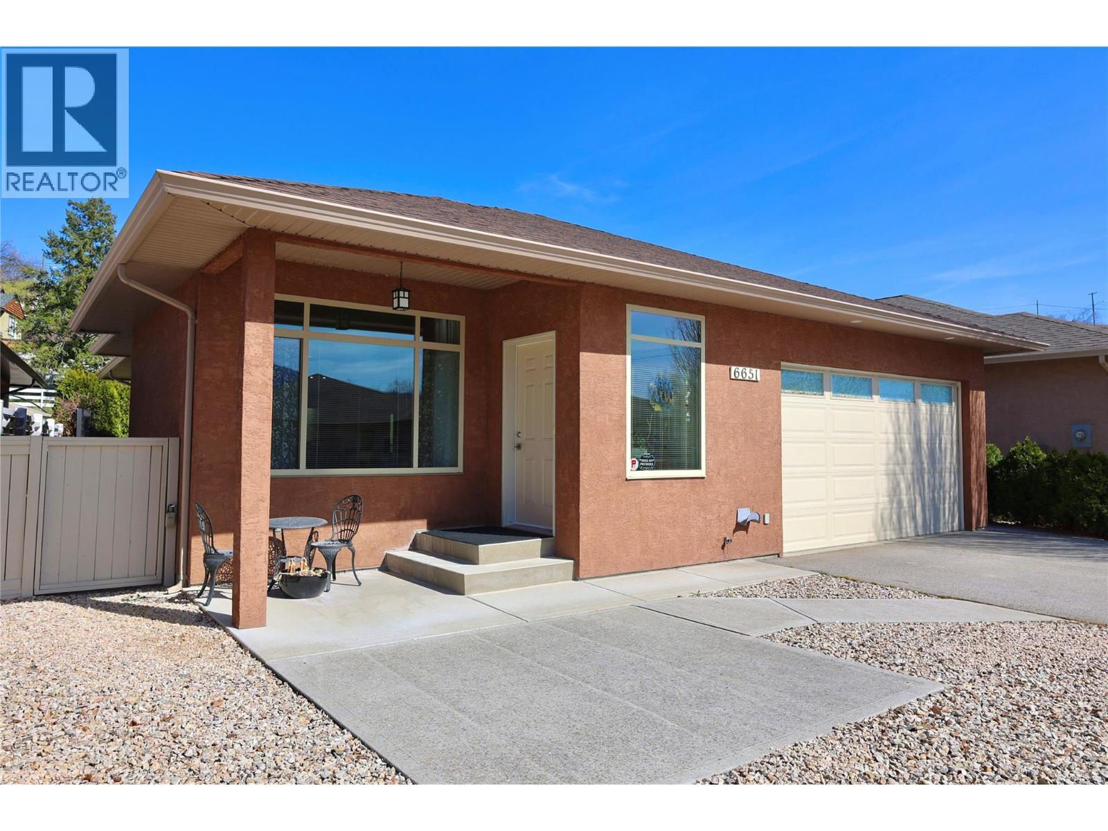 6651 Oxbow Crescent, Oliver, British Columbia  V0H 1T4 - Photo 4 - 10382282