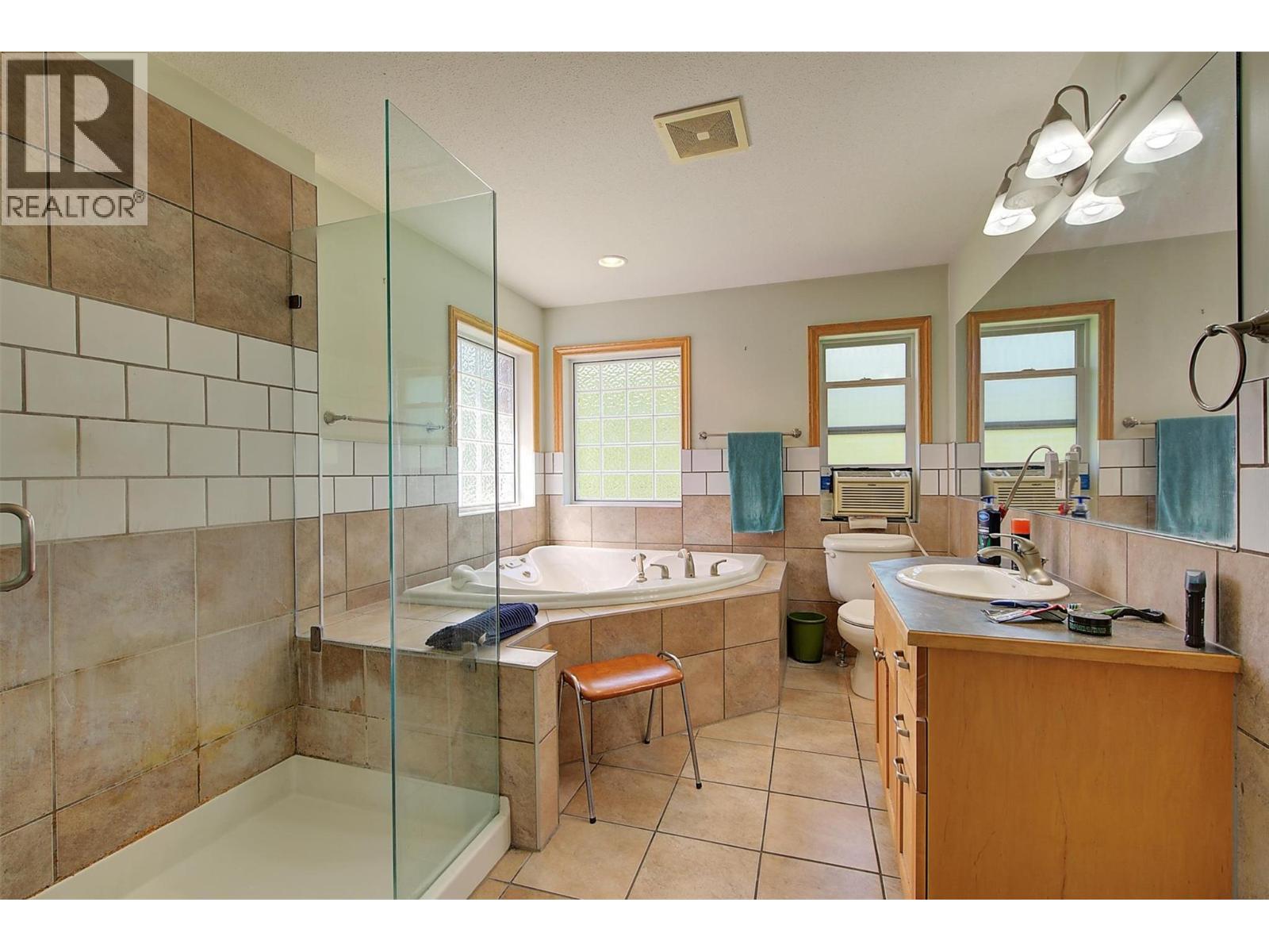 215 Arab Road, Kelowna, British Columbia  V1V 2G8 - Photo 30 - 10382249