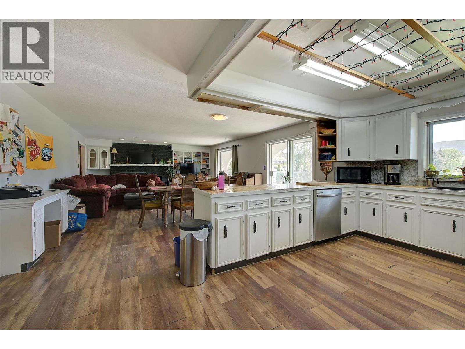 215 Arab Road, Kelowna, British Columbia  V1V 2G8 - Photo 5 - 10382249