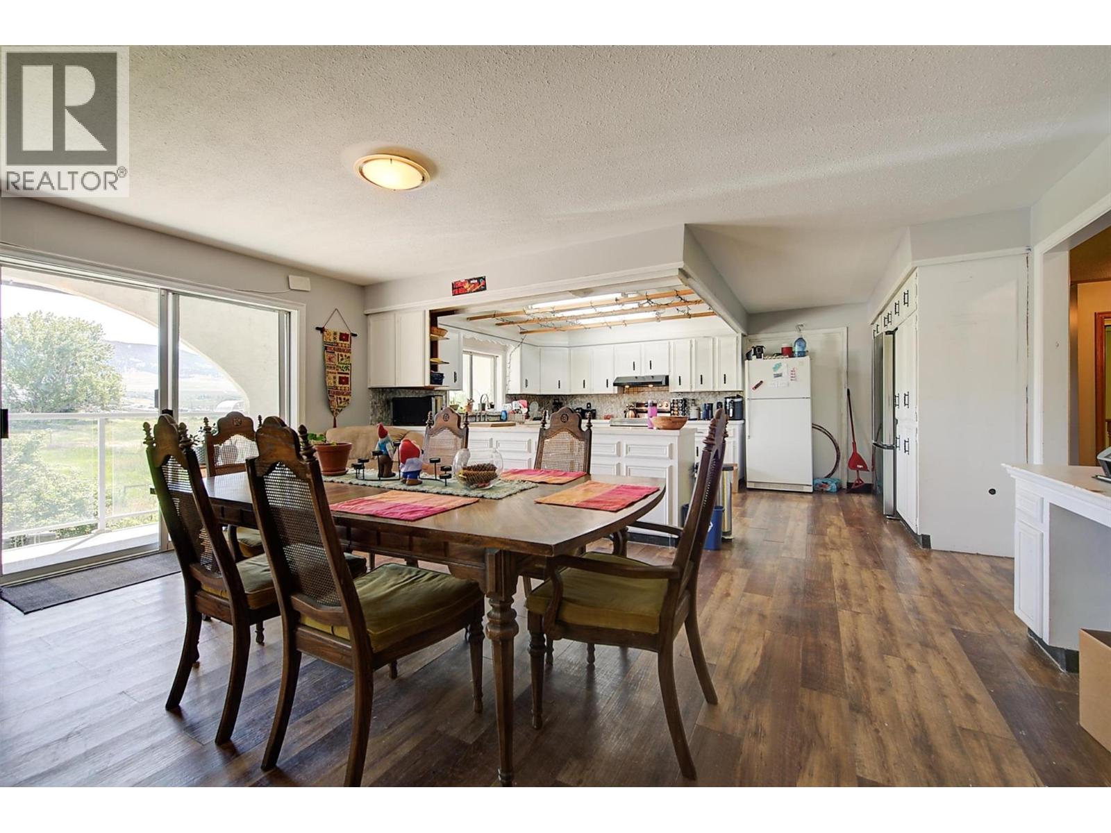 215 Arab Road, Kelowna, British Columbia  V1V 2G8 - Photo 6 - 10382249