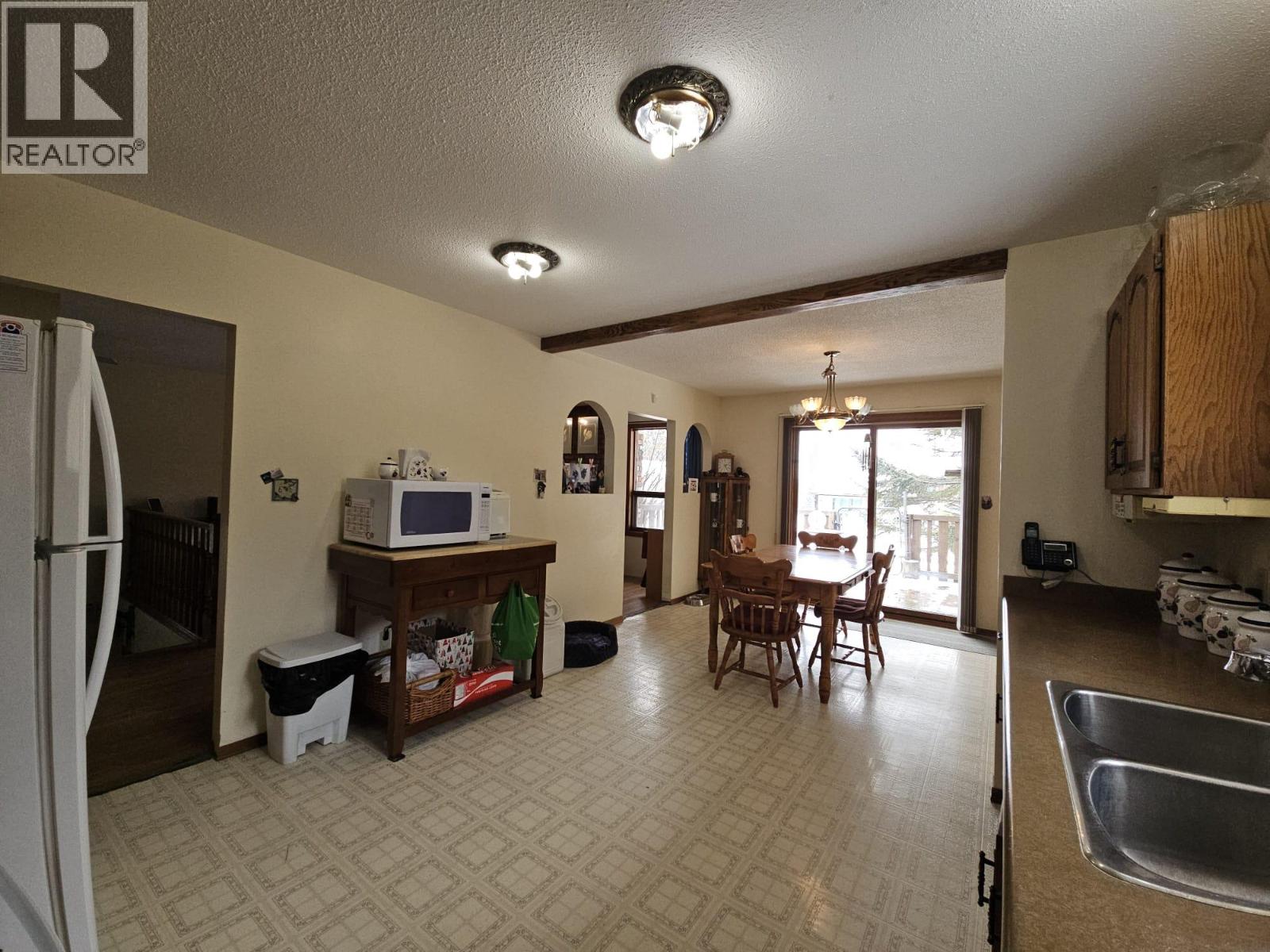 167 Sukunka Avenue, Tumbler Ridge, British Columbia  V0C 2W0 - Photo 16 - 10382523