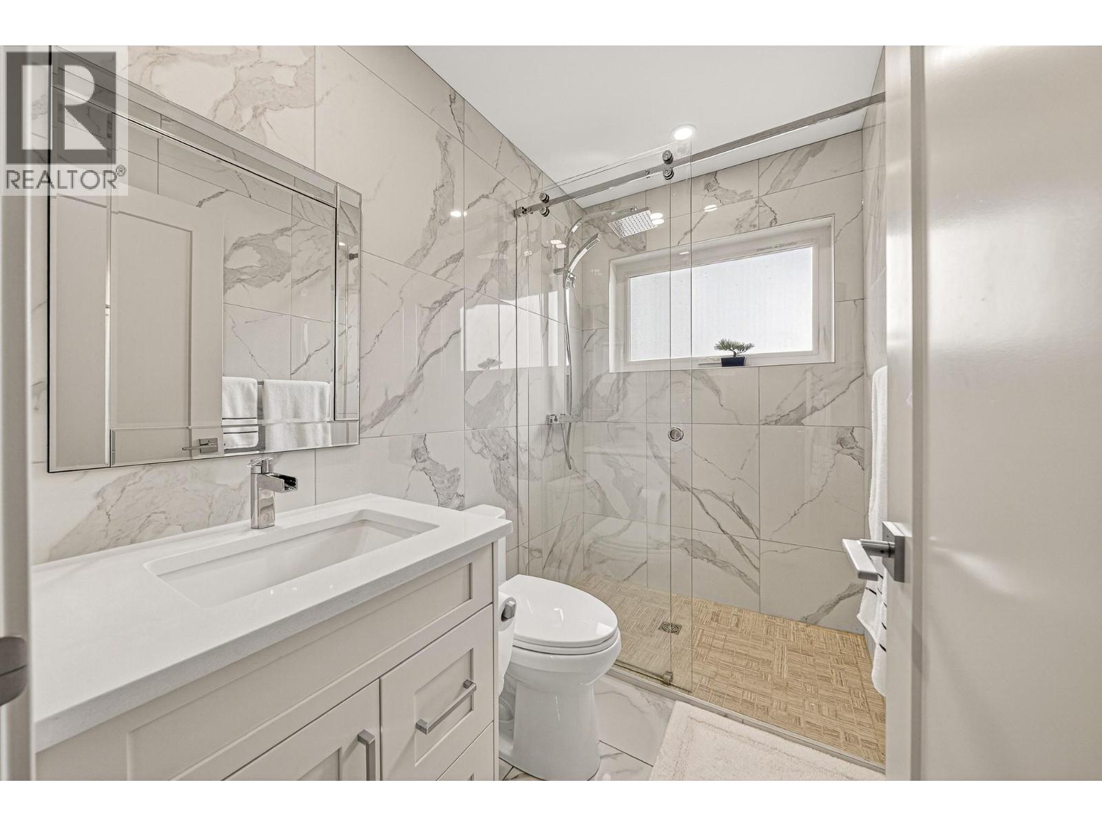 1687 Koocanusa Lake Drive, Lake Koocanusa, British Columbia  V0B 1T5 - Photo 33 - 10381322