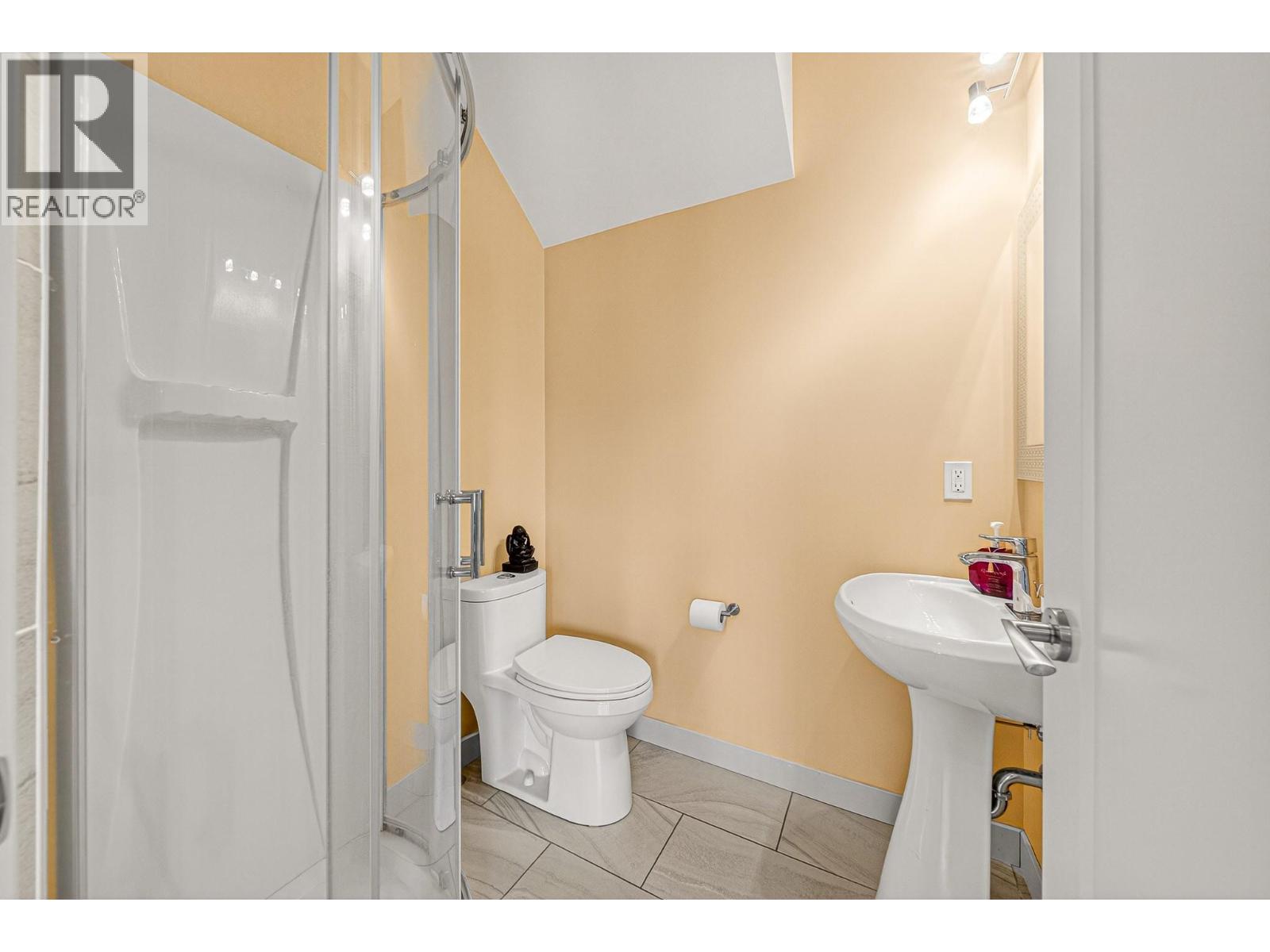 1687 Koocanusa Lake Drive, Lake Koocanusa, British Columbia  V0B 1T5 - Photo 41 - 10381322