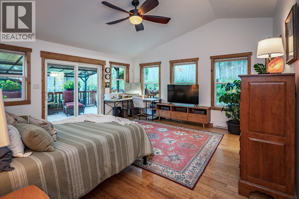 790 & 794 Lewis Road, Harrop, British Columbia  V1L 6P7 - Photo 31 - 10382068