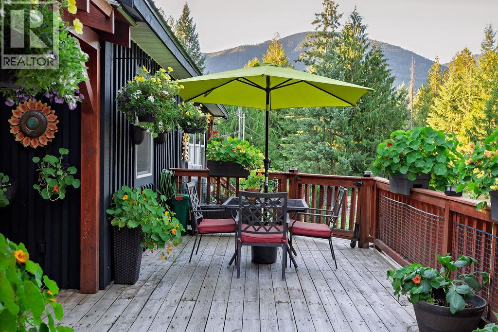 790 & 794 Lewis Road, Harrop, British Columbia  V1L 6P7 - Photo 41 - 10382068