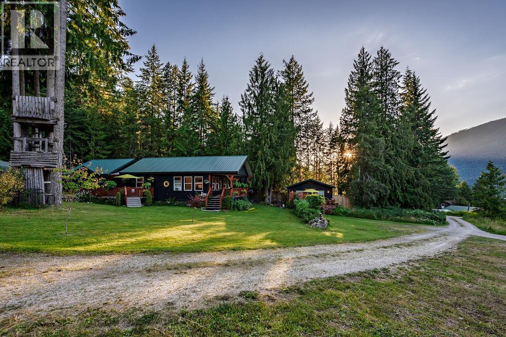 790 & 794 Lewis Road, Harrop, British Columbia  V1L 6P7 - Photo 54 - 10382068