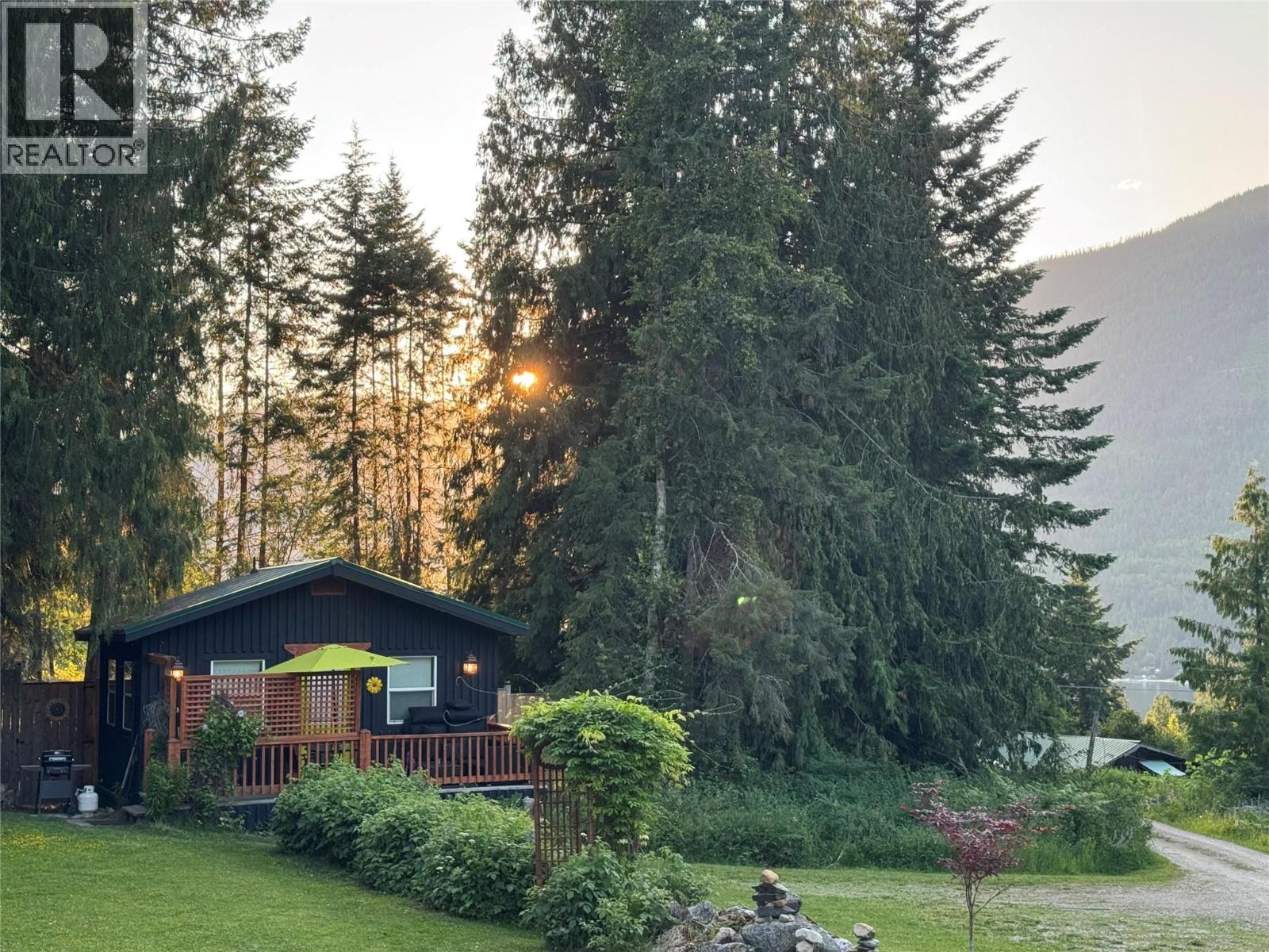 790 & 794 Lewis Road, Harrop, British Columbia  V1L 6P7 - Photo 98 - 10382068